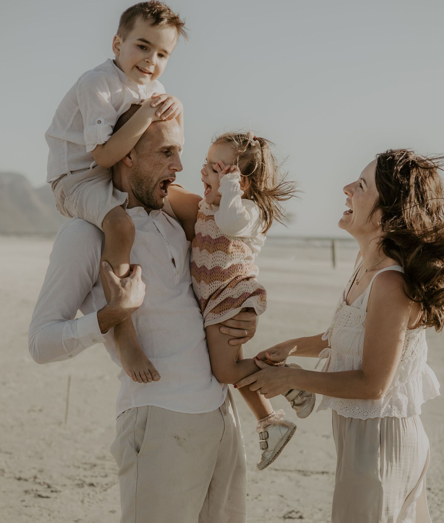 Lifestyle family photography at home or outdoors in Cape Town

Family photos full of warmth and connection in Cape Town

Minimalist family p
