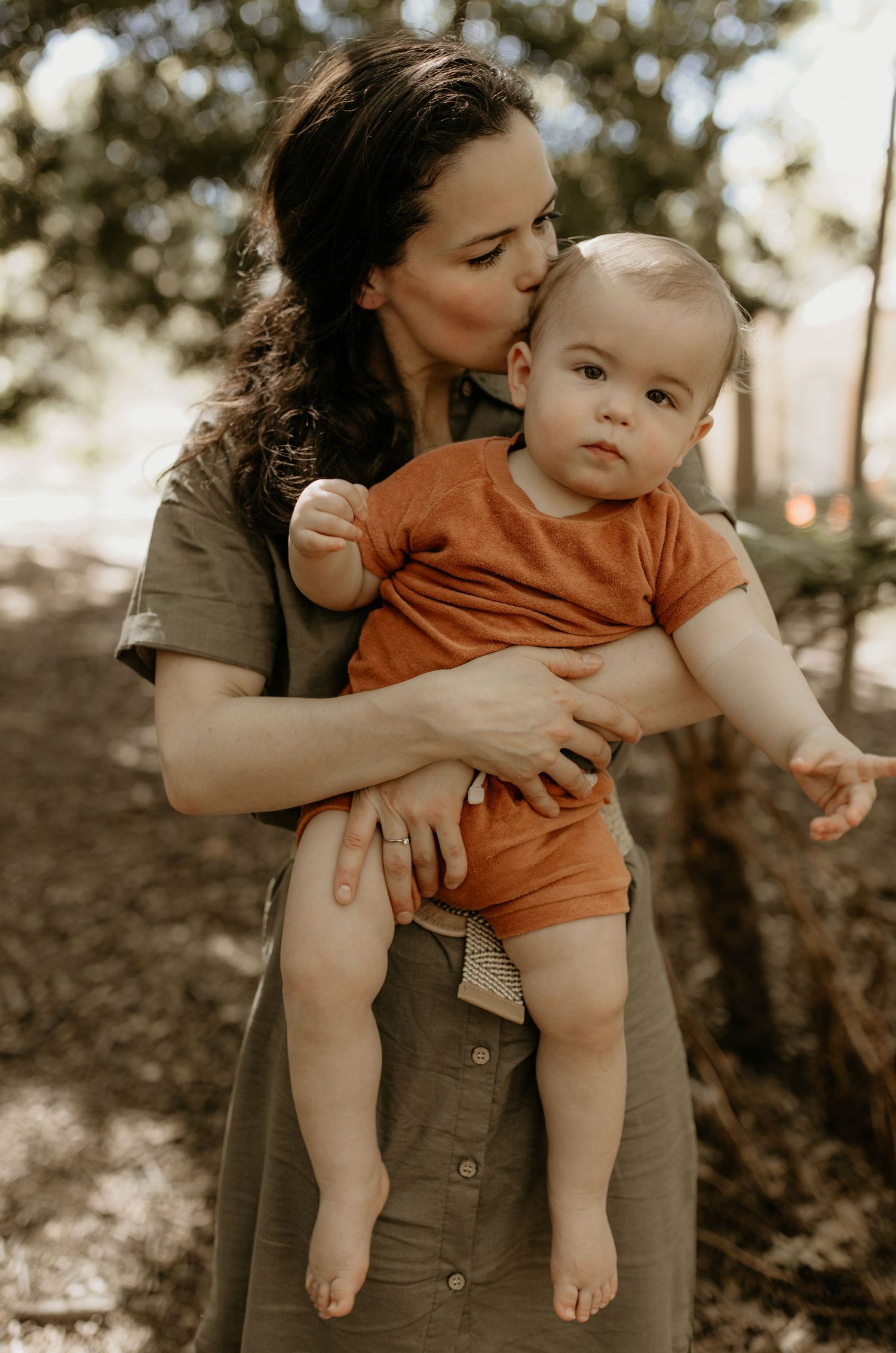 Candid family moments captured in Cape Town

Natural family portraits with Cape Town scenery

Family photography that feels effortless in Ca