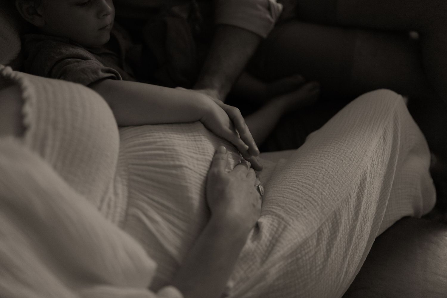 Pregnancy photography in Cape Town natural settings