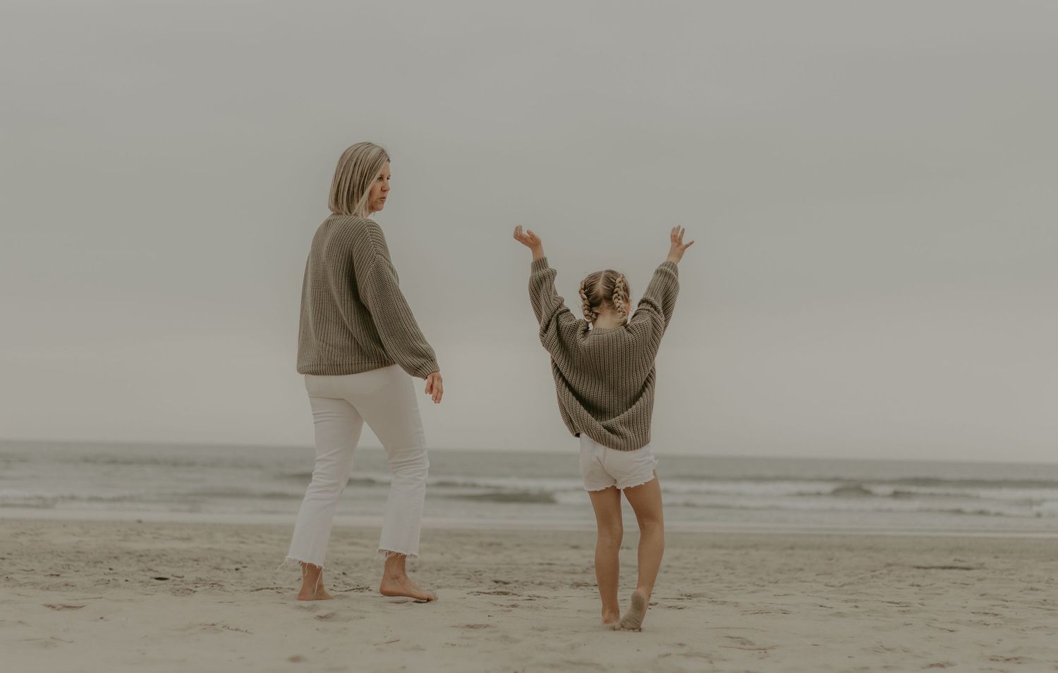 Natural family photography that captures real connection

Relaxed family photo sessions with genuine moments

Timeless family portraits you’