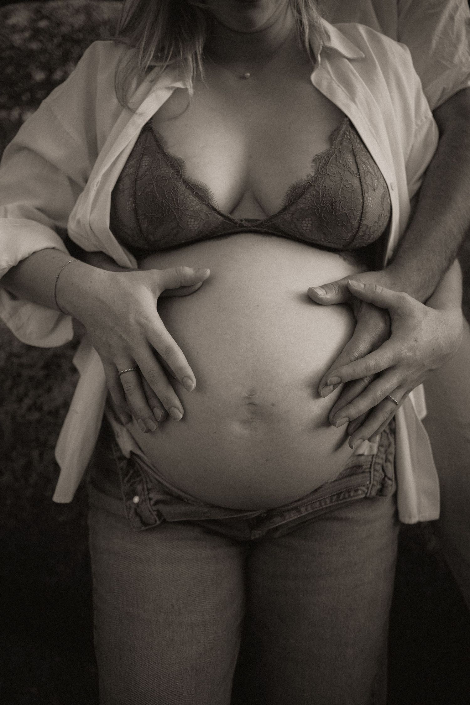 A premium maternity experience
Sophisticated motherhood portraits
Timeless luxury maternity sessions Cape Town
