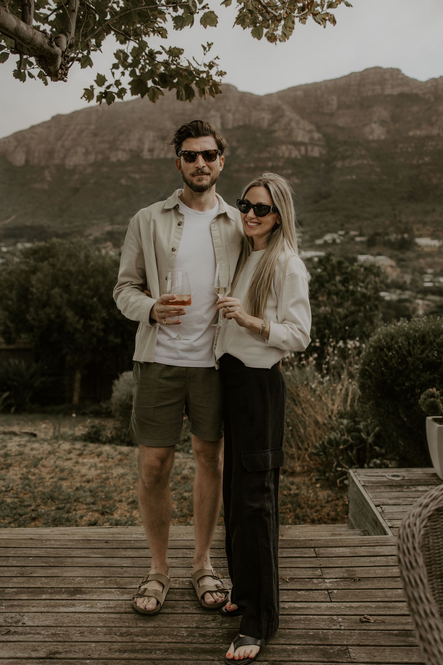 Relaxed family get-together photography in Somerset West AND CAPE TOWN
Documentary-style photography for family moments.

Beautiful intimate