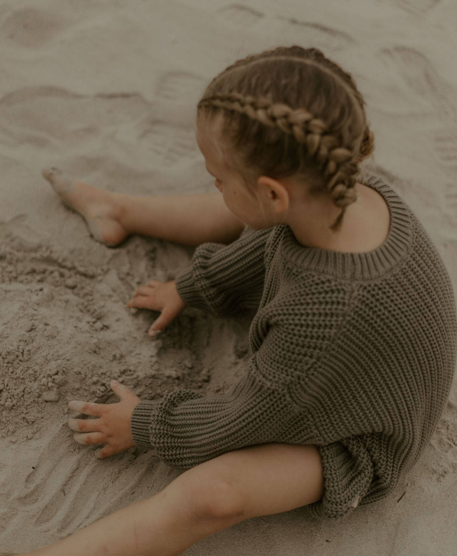 Natural family photography that captures real connection

Relaxed family photo sessions with genuine moments

Timeless family portraits you’