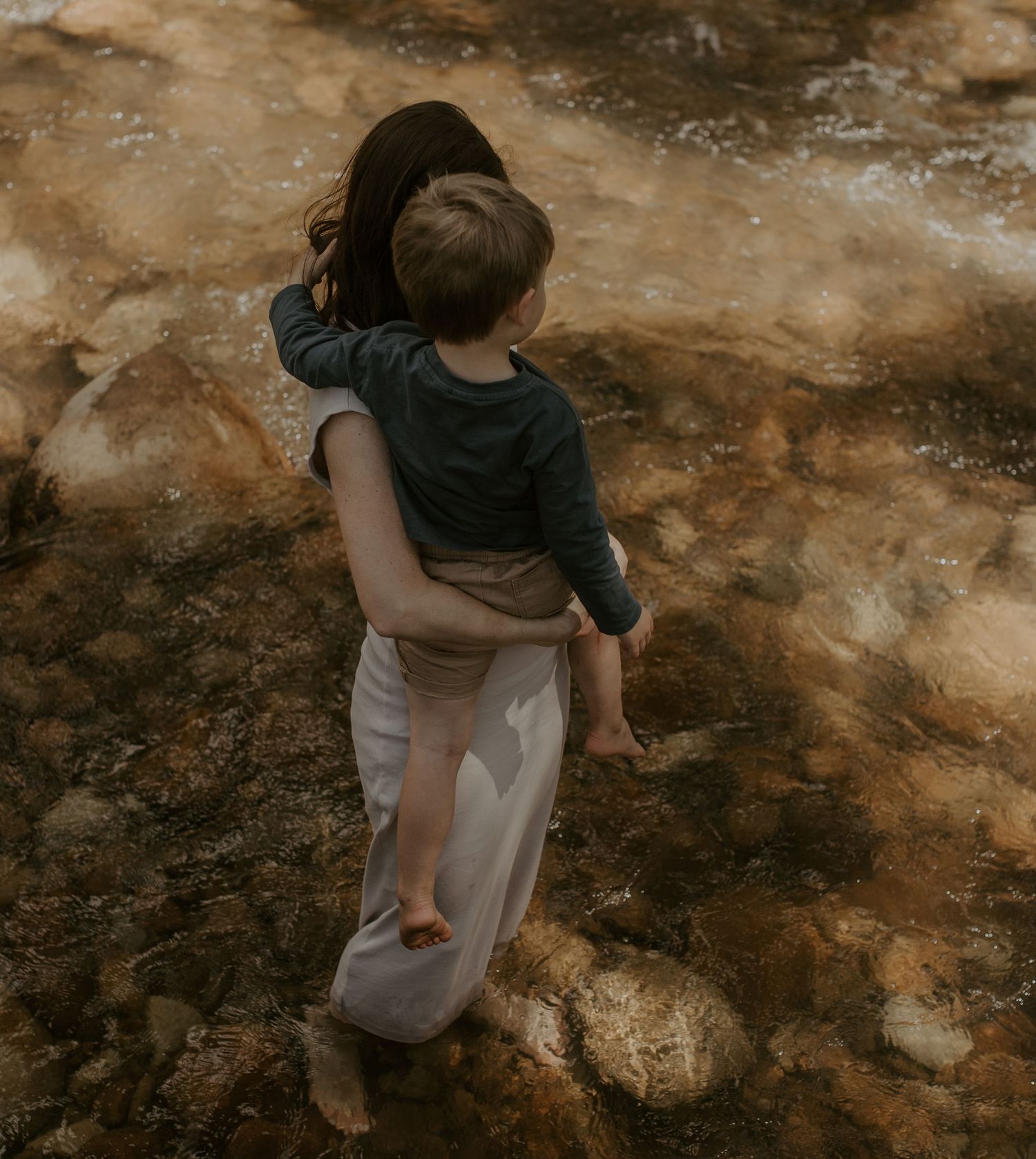 Natural family photography that captures real connection

Relaxed family photo sessions with genuine moments

Timeless family portraits you’