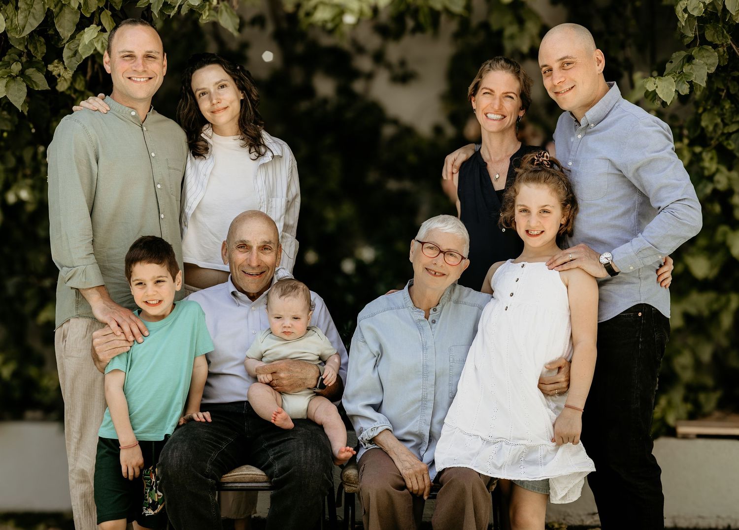 Family photography that feels effortless in Cape Town
Minimalist family photography Cape Town
Artistic family photography Cape Town