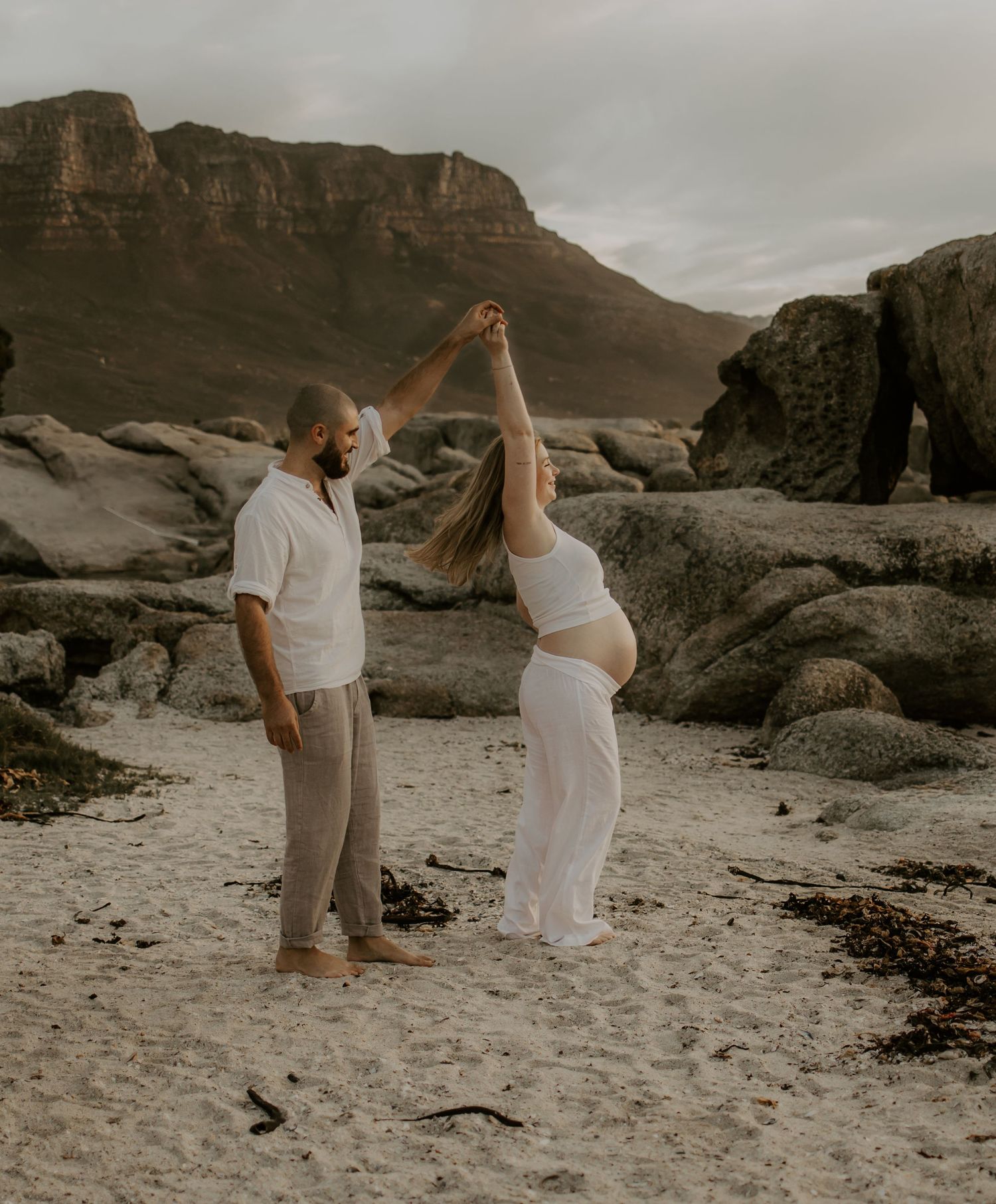 Sunset maternity photos Cape Town
Maternity photographer Somerset West
Outdoor maternity photographer
Beach maternity photography