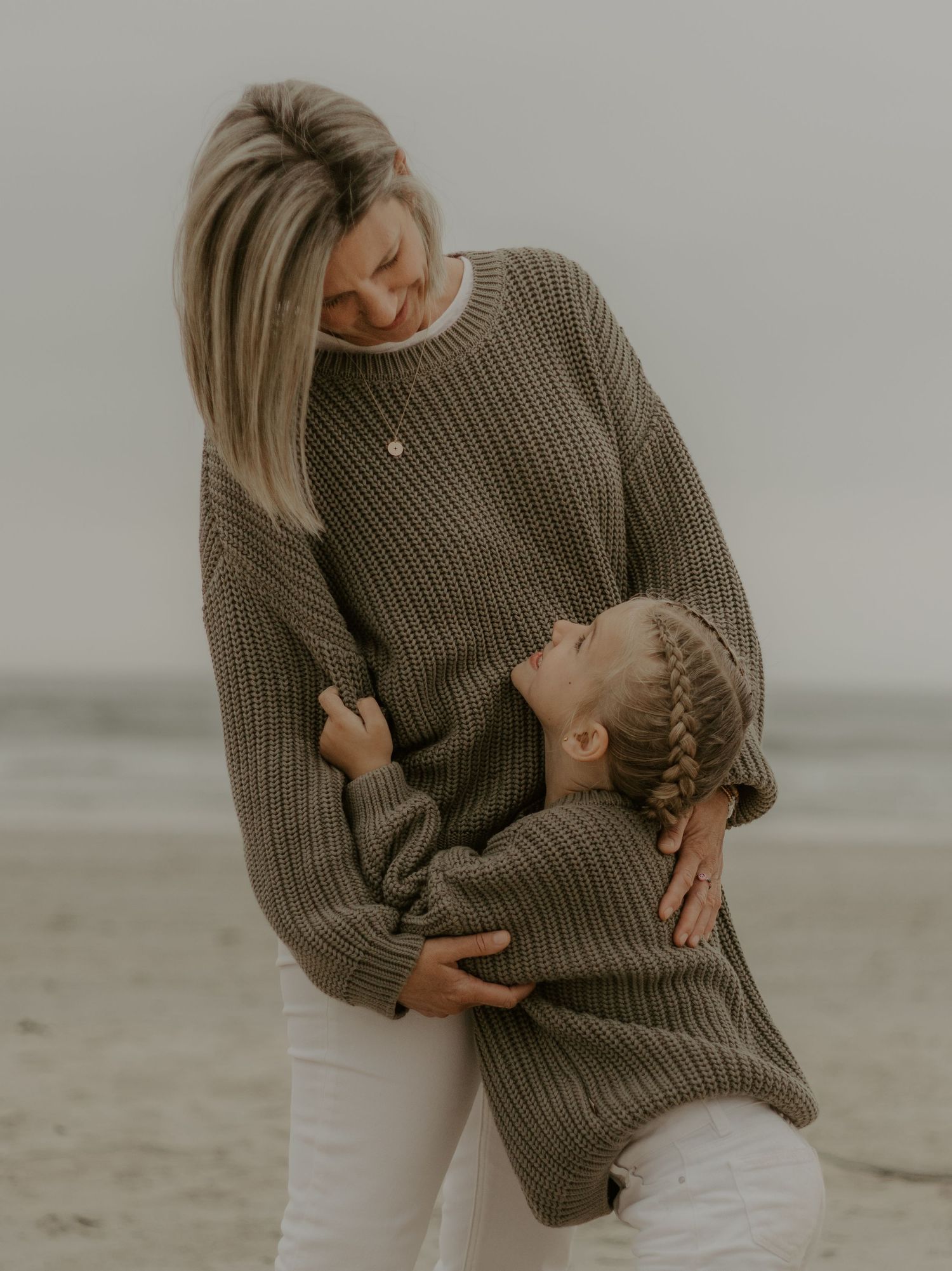 Natural family photography that captures real connection

Relaxed family photo sessions with genuine moments

Timeless family portraits you’