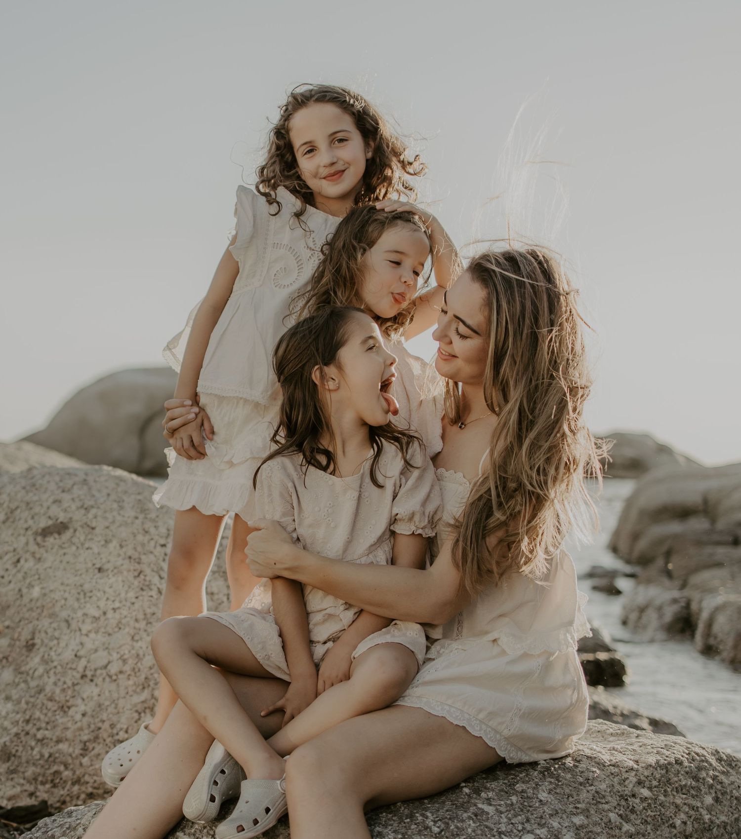 your next family photoshoot made easy
stress free family photography Cape Town
Top rated family photographer Cape Town
Quick family mini ses