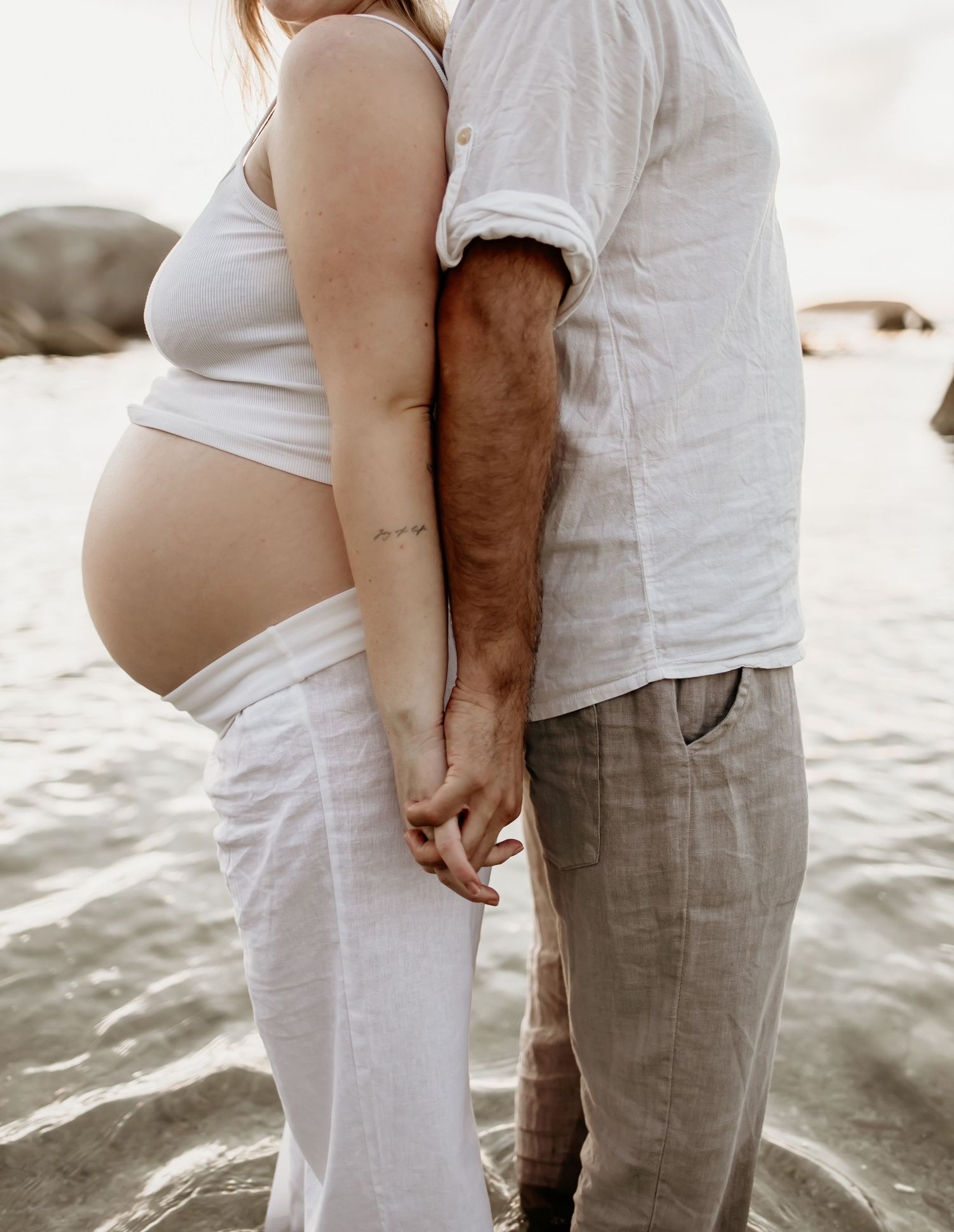 Cape Town outdoor maternity photographer
Maternity photos in Somerset West
Natural light maternity photography Cape Town
