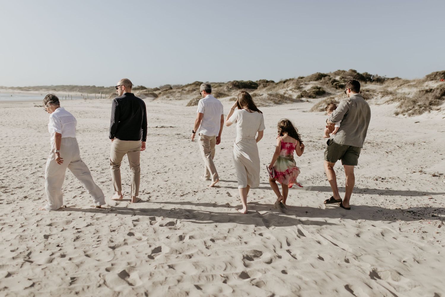 Family photos that capture your everyday magic

Warm, earthy family photography style

Family portraits with a timeless, neutral aesthetic