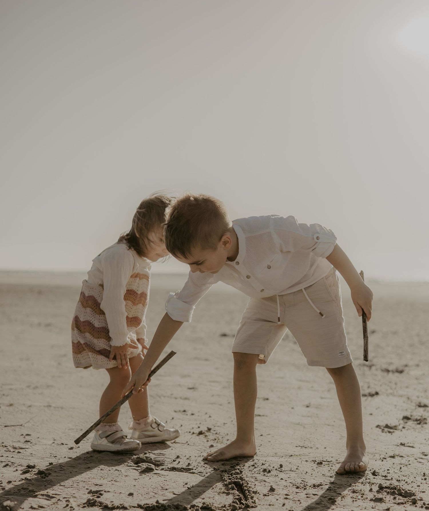 Lifestyle family photography at home or outdoors in Cape Town

Family photos full of warmth and connection in Cape Town

Minimalist family p
