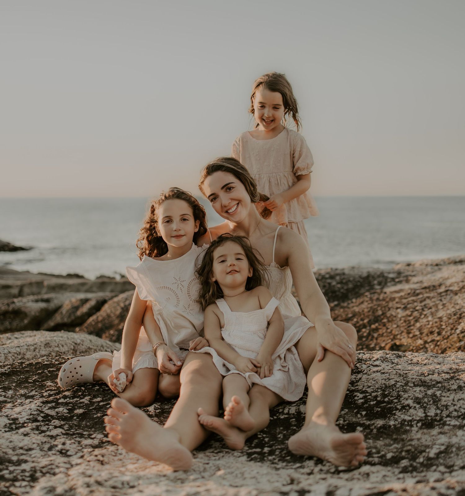 beach family shoot in Camps Bay
tourist in Cape Town
visit Cape town