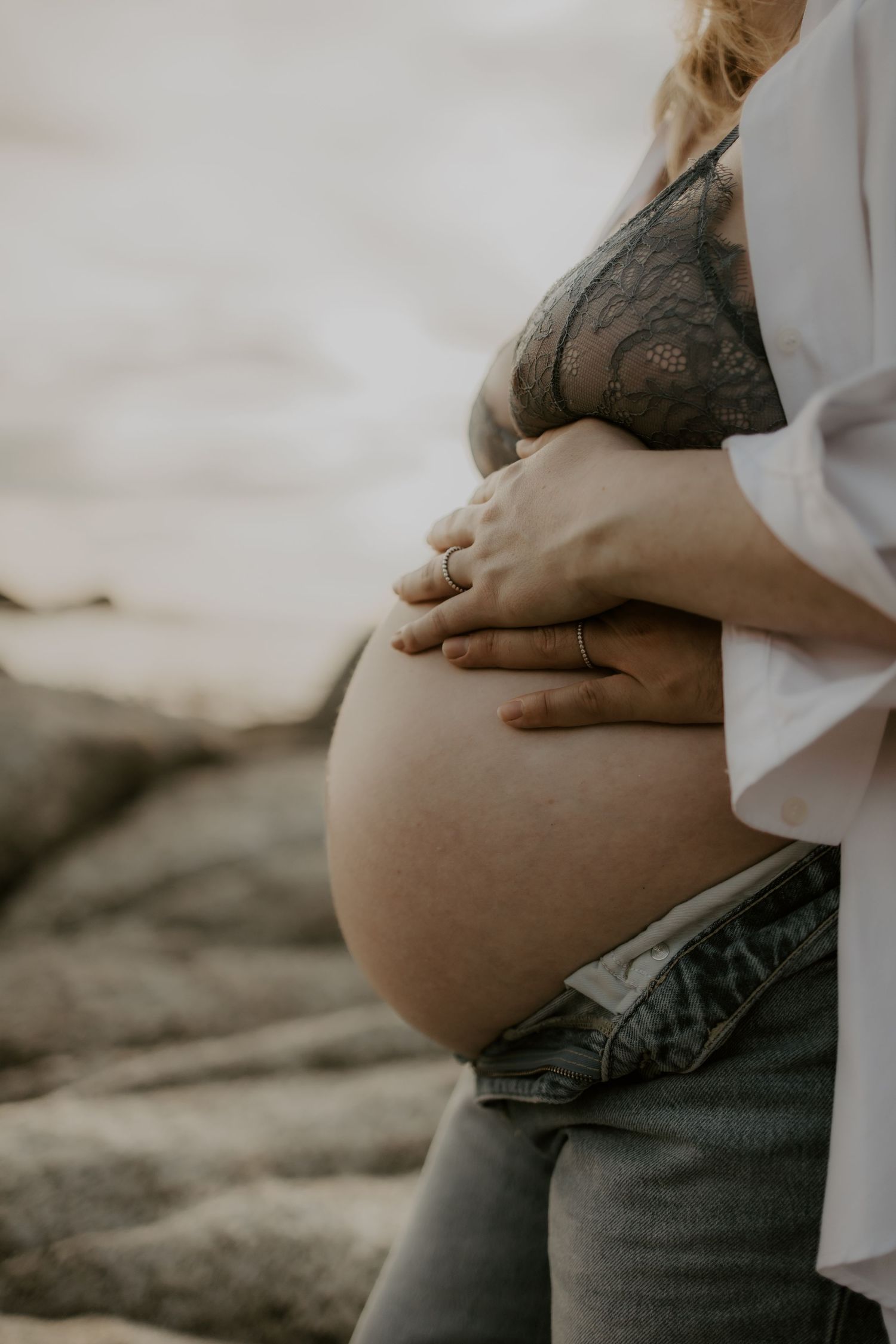 A premium maternity experience
Sophisticated motherhood portraits
Timeless luxury maternity sessions Cape Town