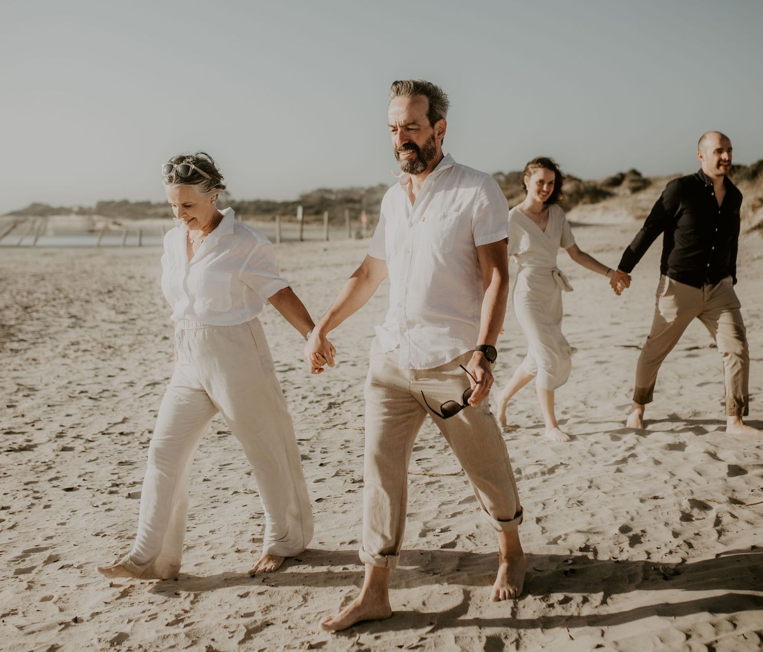 Family photos that capture your everyday magic

Warm, earthy family photography style

Family portraits with a timeless, neutral aesthetic