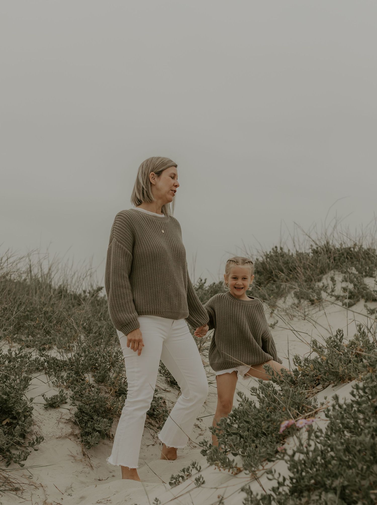 Natural family photography that captures real connection

Relaxed family photo sessions with genuine moments

Timeless family portraits you’
