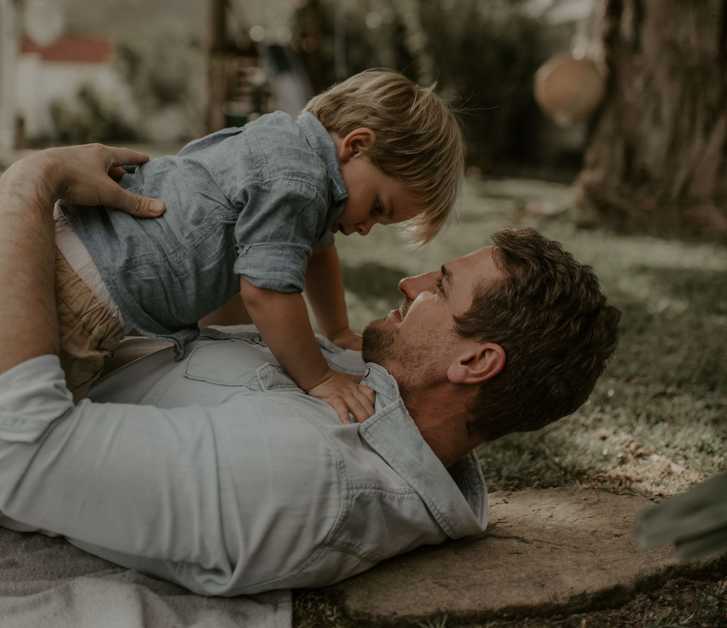 Natural family photography that captures real connection

Relaxed family photo sessions with genuine moments

Timeless family portraits you’