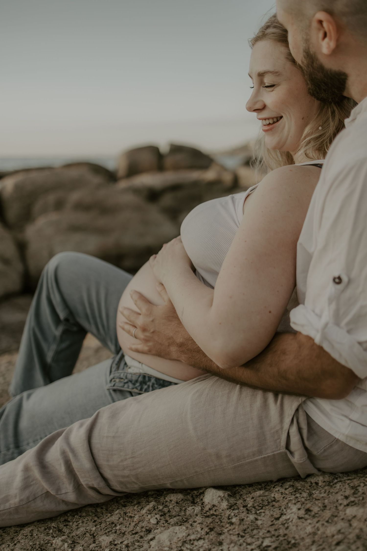 Lifestyle maternity photography Cape Town
Barefoot, natural maternity photos
Wind, light, and love
Unposed maternity photography