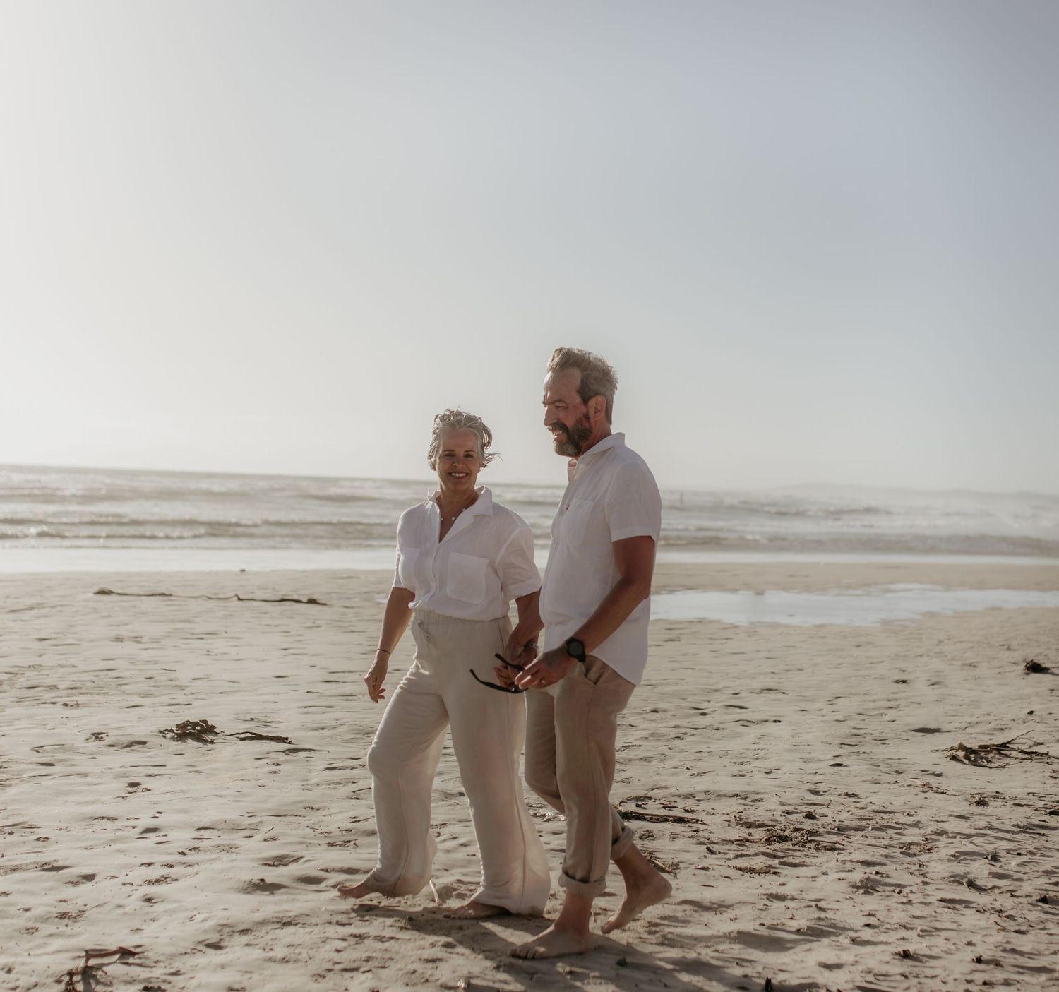 Family photos that capture your everyday magic

Warm, earthy family photography style

Family portraits with a timeless, neutral aesthetic