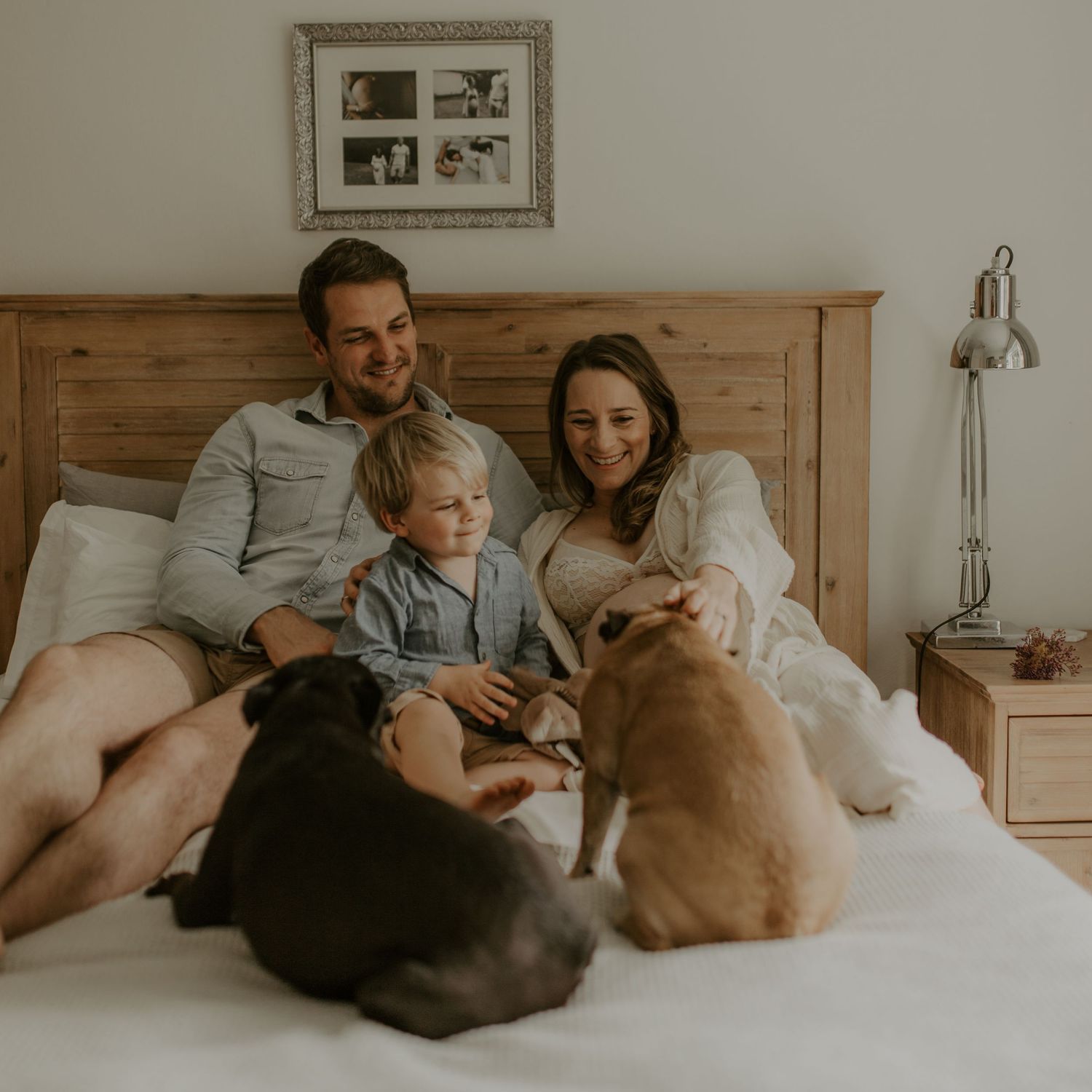 family photographer Helderberg region
family photoshoot Helderberg
Cape Town family portrait photographer
Cape Town lifestyle family pets