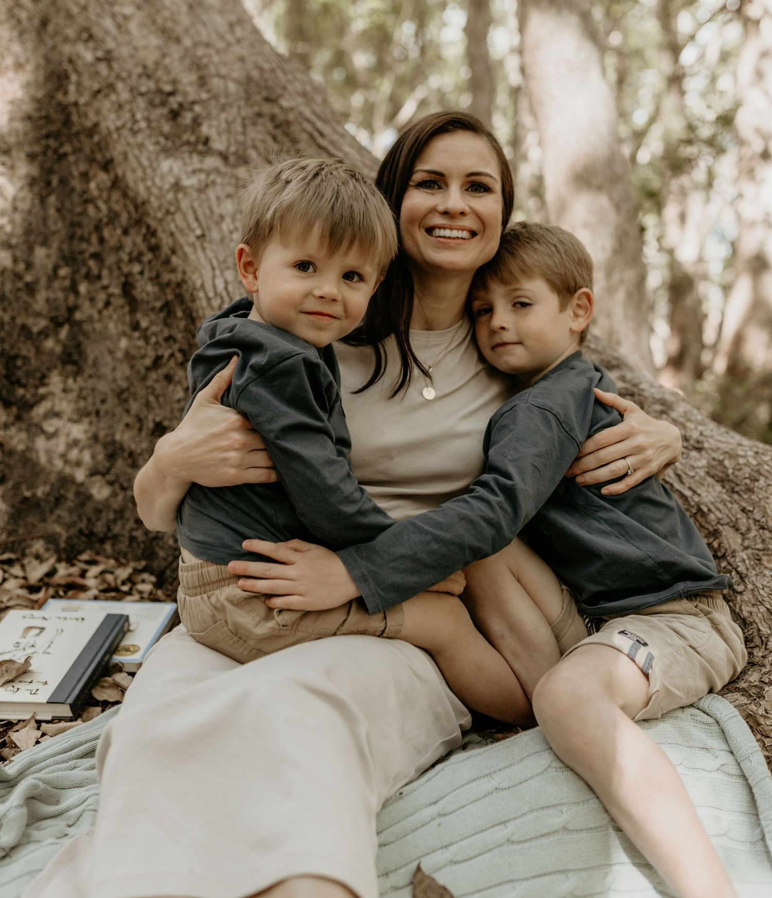 Natural family photography that captures real connection

Relaxed family photo sessions with genuine moments

Timeless family portraits you’