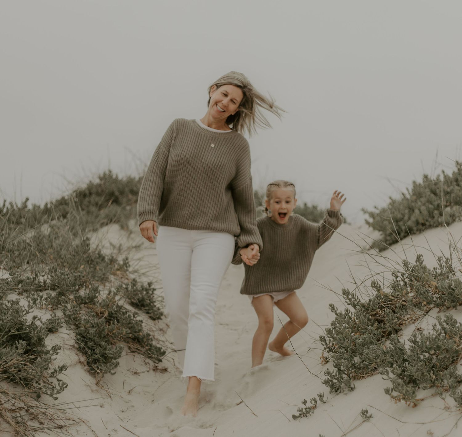 Natural family photography that captures real connection

Relaxed family photo sessions with genuine moments

Timeless family portraits you’