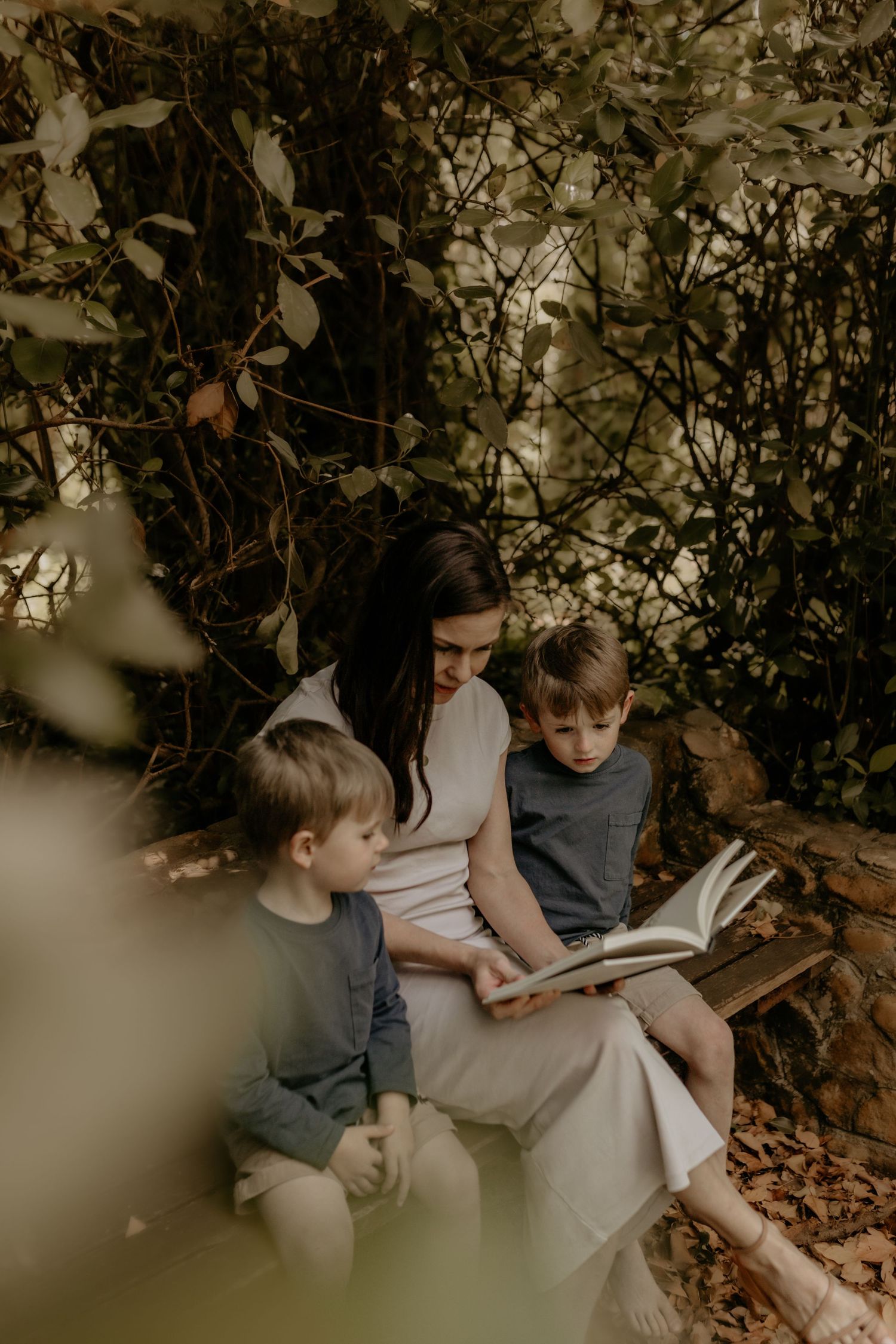 Natural family portraits with Cape Town scenery

Family photography that feels effortless in Cape Town

Family photo sessions designed for k