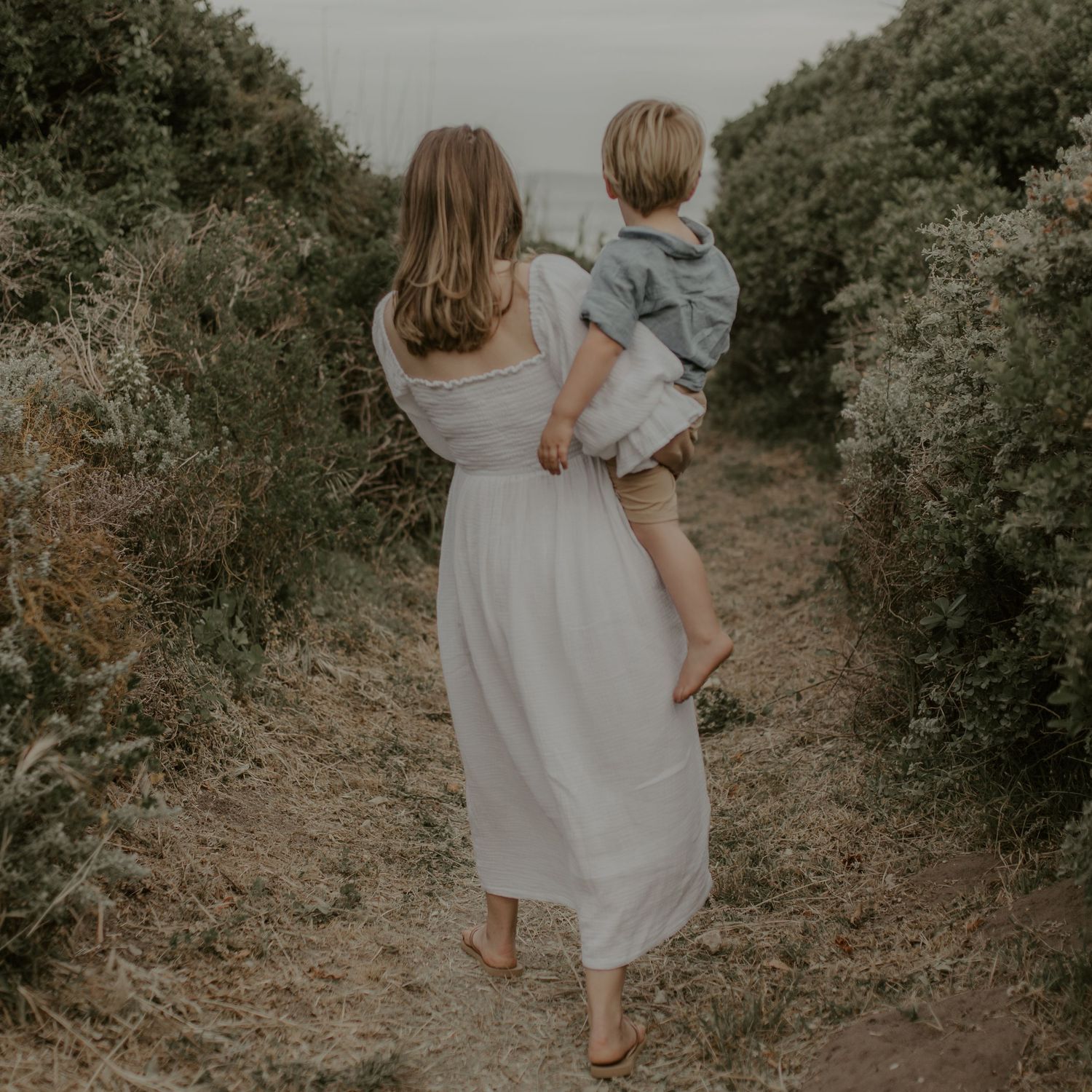 Natural family photography that captures real connection

Relaxed family photo sessions with genuine moments

Timeless family portraits you’