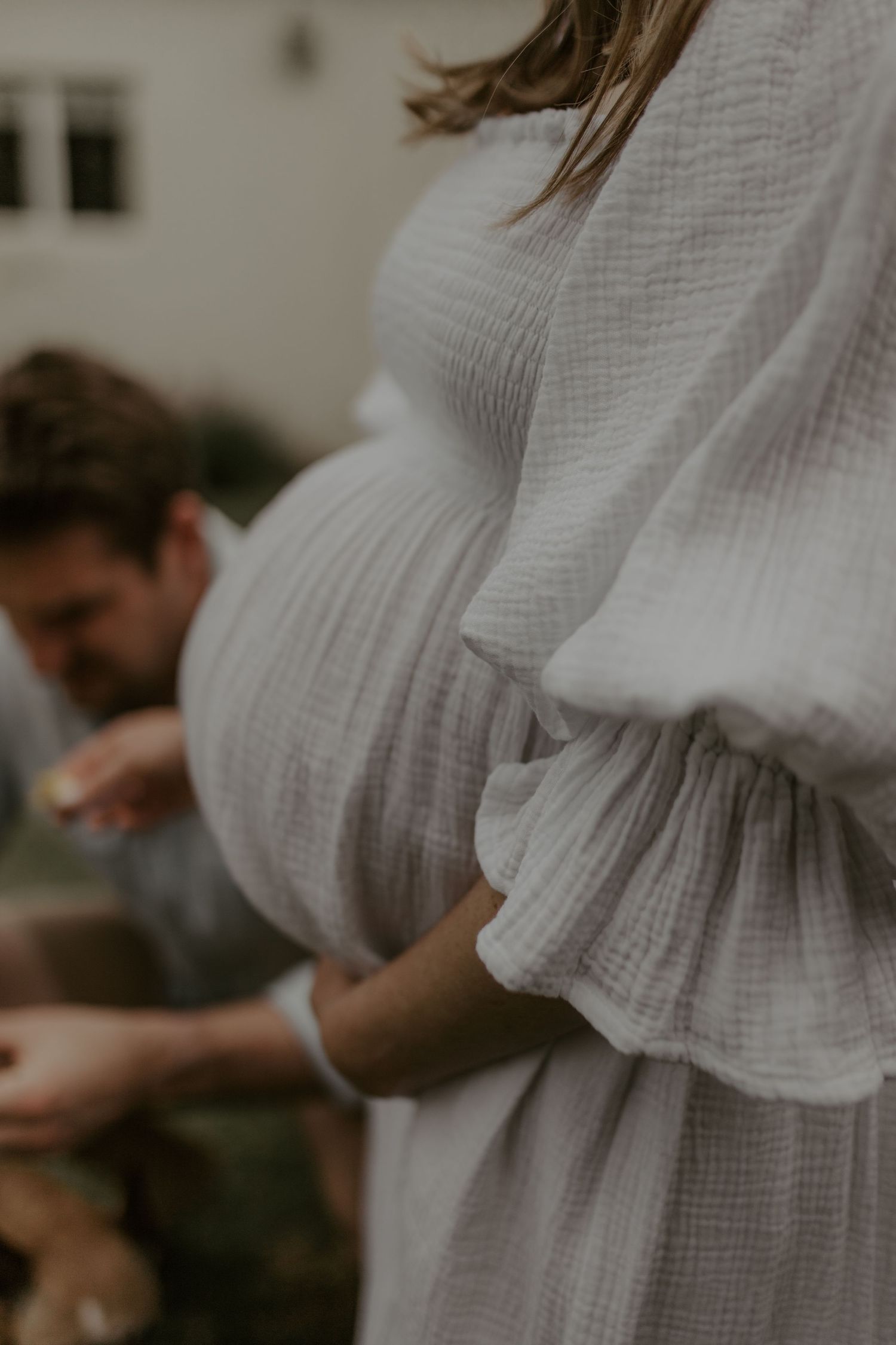 Lifestyle maternity photography in Cape Town homes