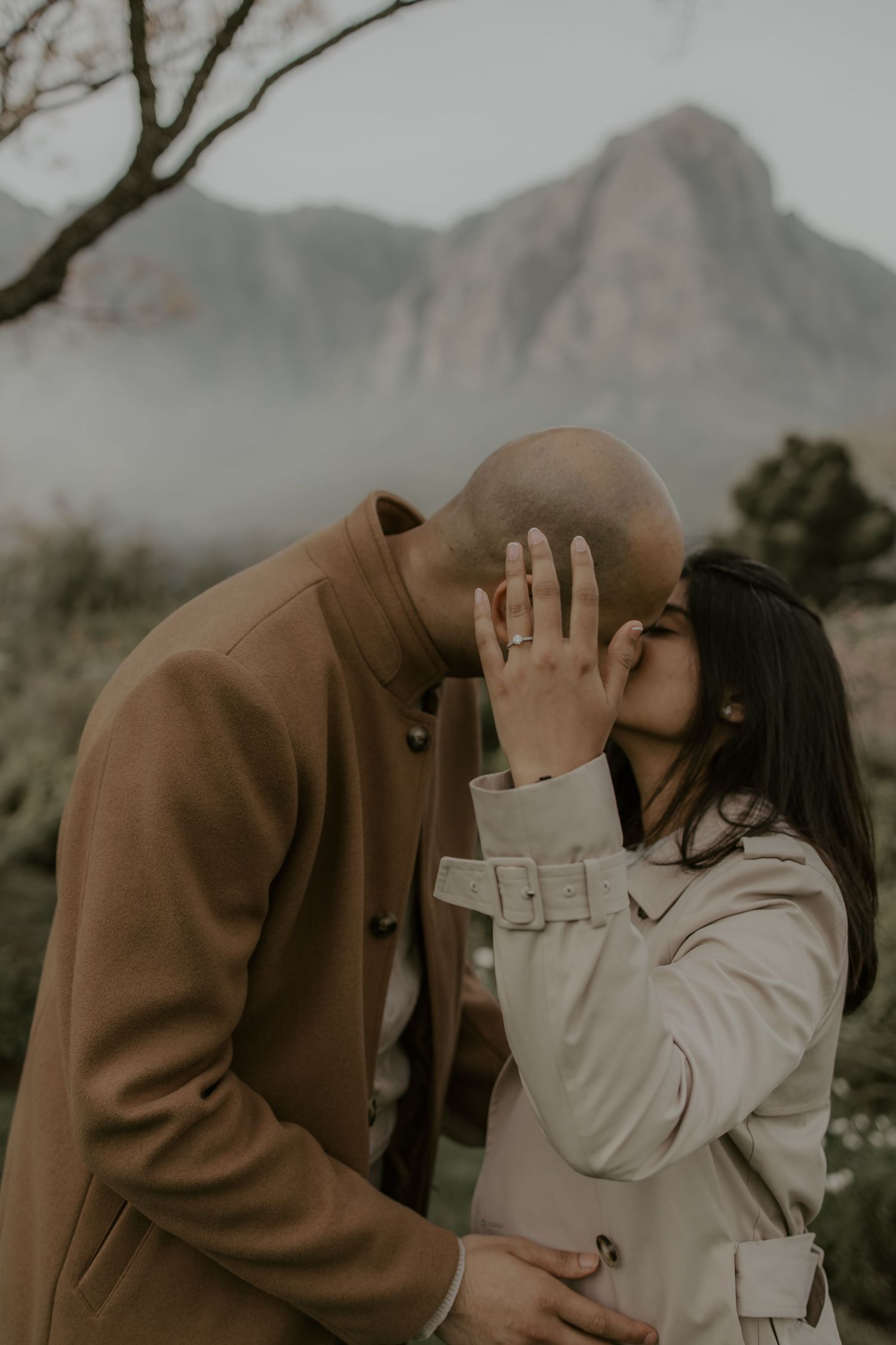 proposal storytelling photography
intimate engagement photography Cape Town
real proposal moments Cape Town