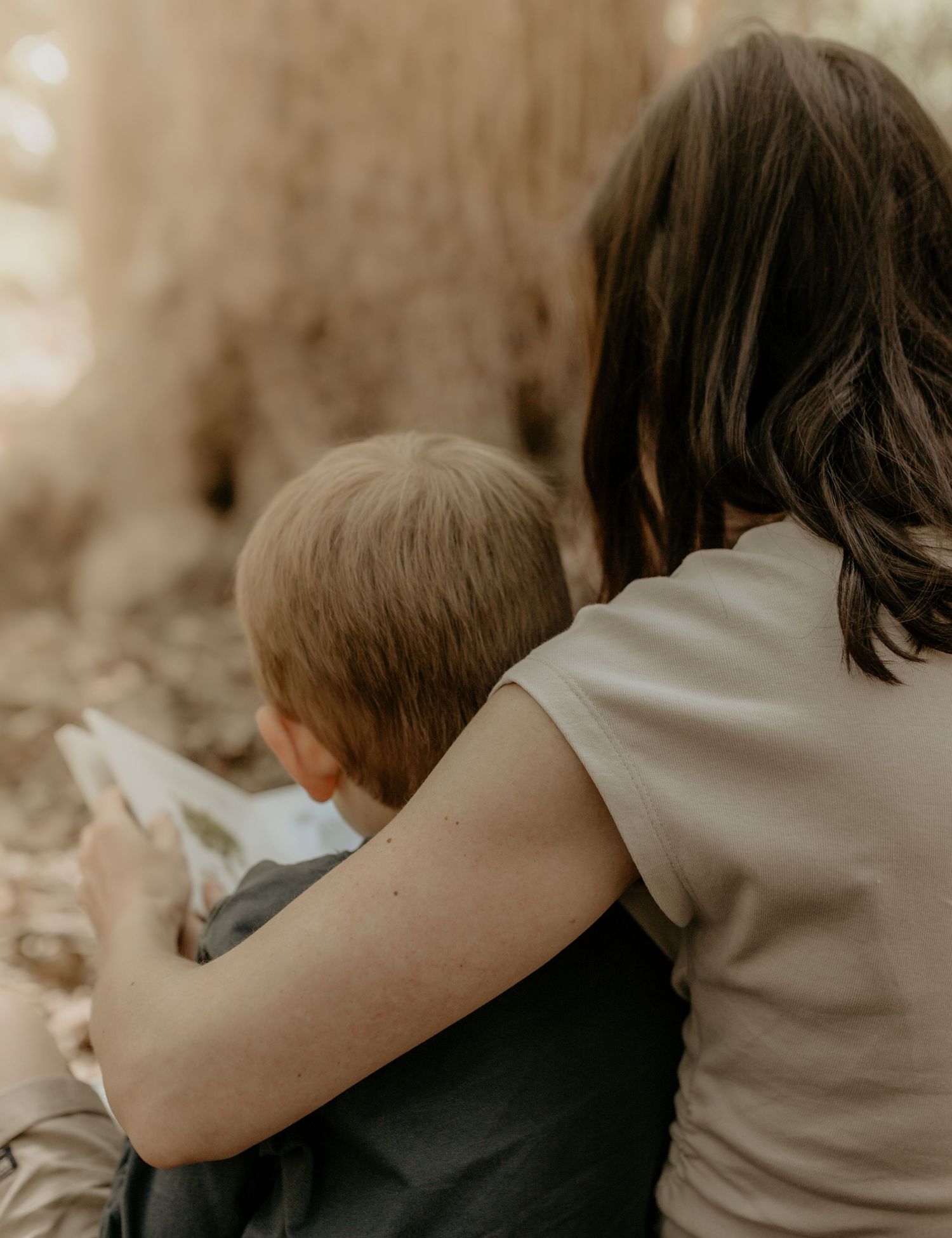 Natural family photography that captures real connection

Relaxed family photo sessions with genuine moments

Timeless family portraits you’