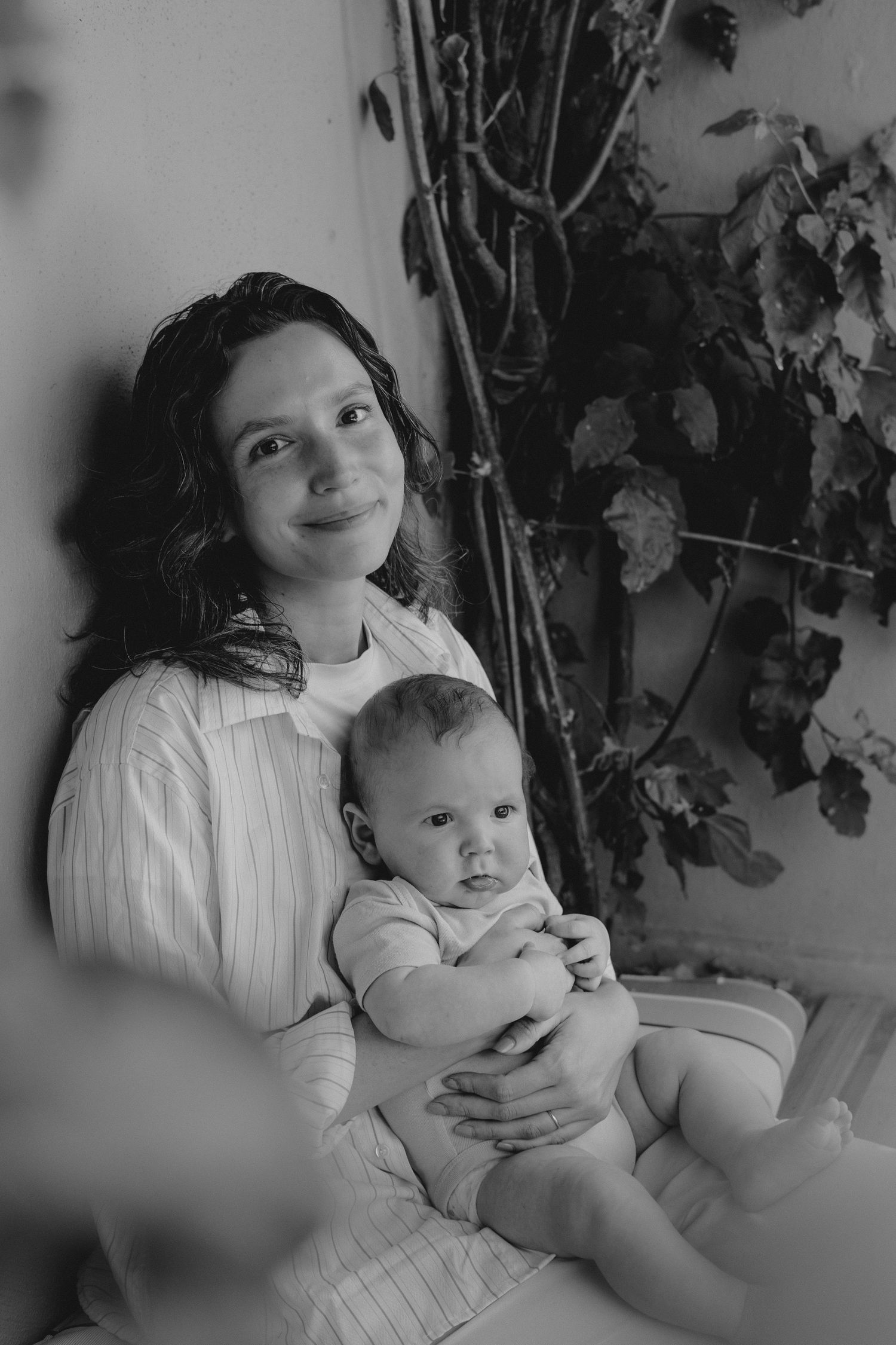 Authentic family photography without awkward posing in Cape Town
Minimalist family photography Cape Town
Artistic family photography Cape