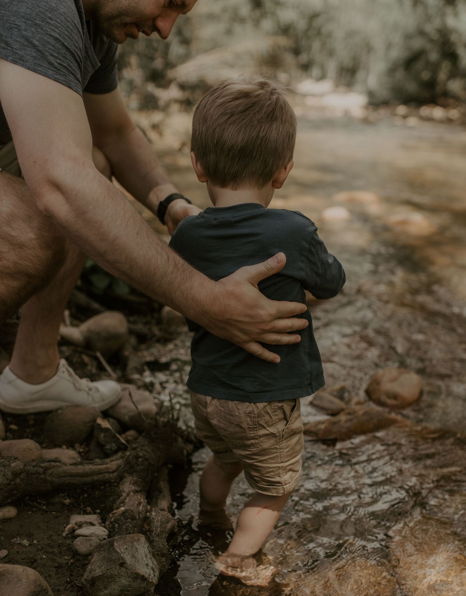 Natural family photography that captures real connection

Relaxed family photo sessions with genuine moments

Timeless family portraits you’