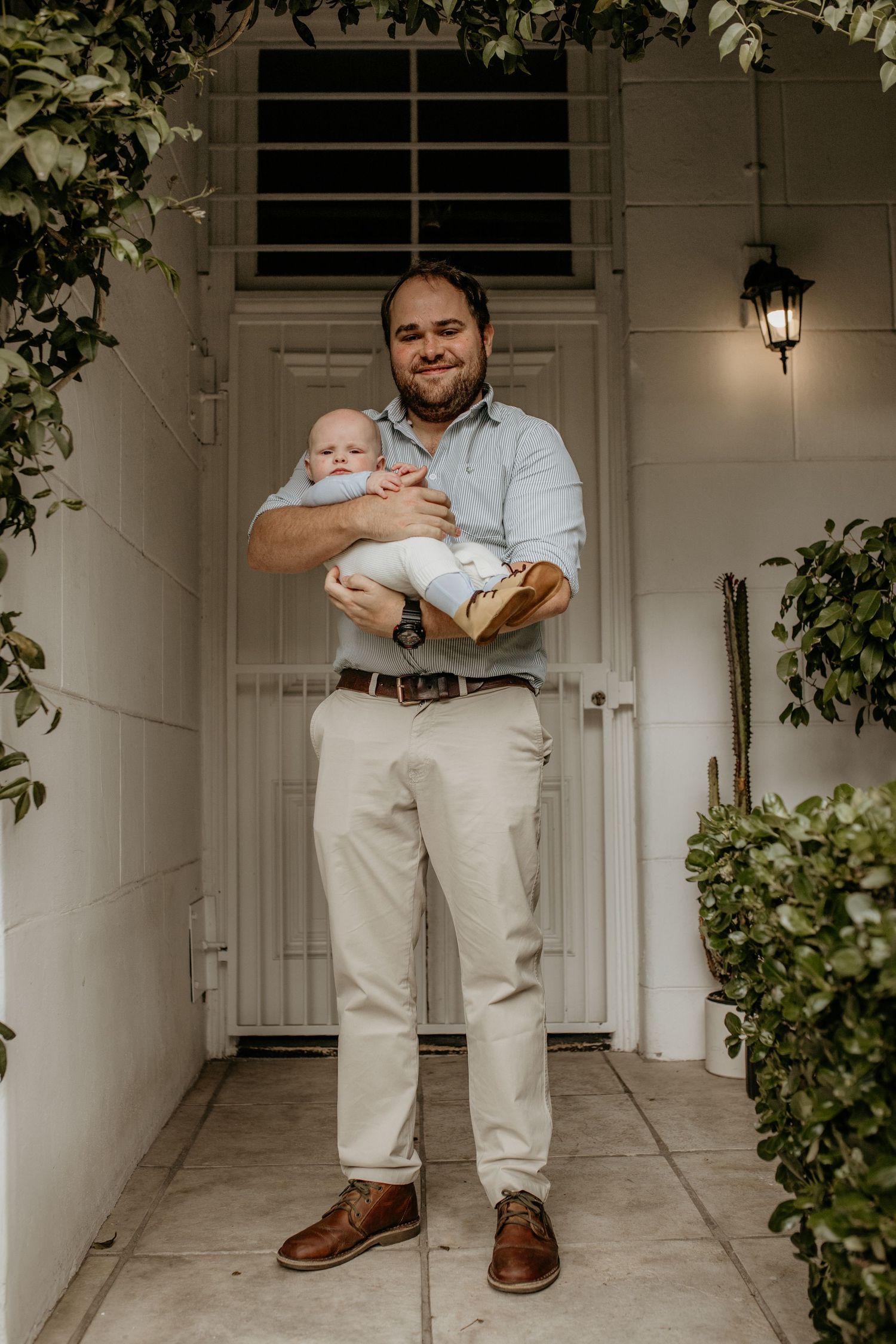 Family portraits with soft tones in Cape Town

Family photography focused on love and movement in Cape Town

Timeless family photos in natur