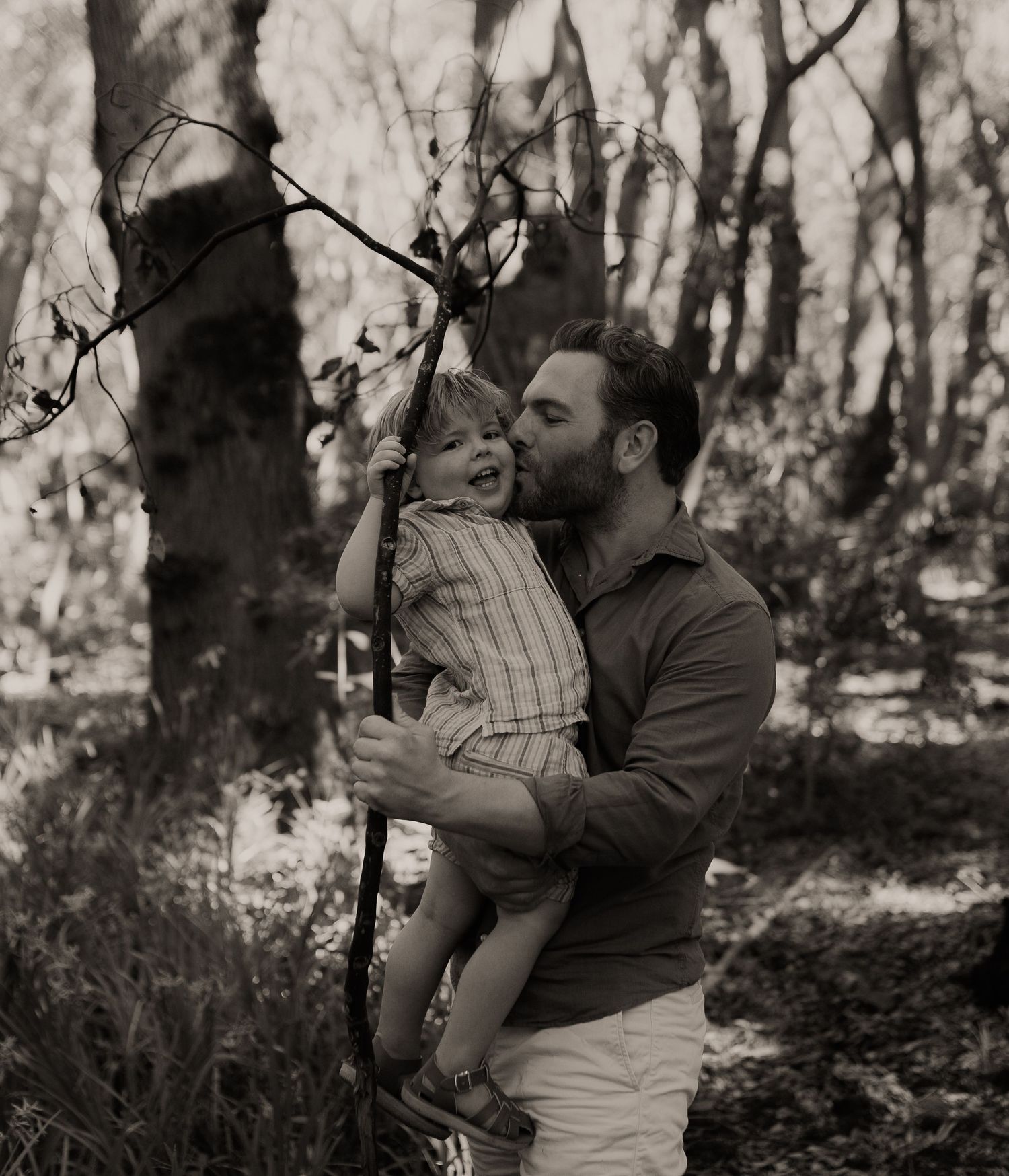 Outdoor family photography in Cape Town golden hour

Authentic family photography without awkward posing in Cape Town

Family photography in