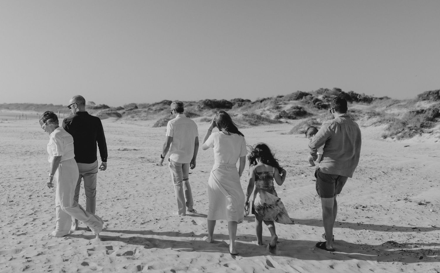 Family photos that capture your everyday magic

Warm, earthy family photography style

Family portraits with a timeless, neutral aesthetic