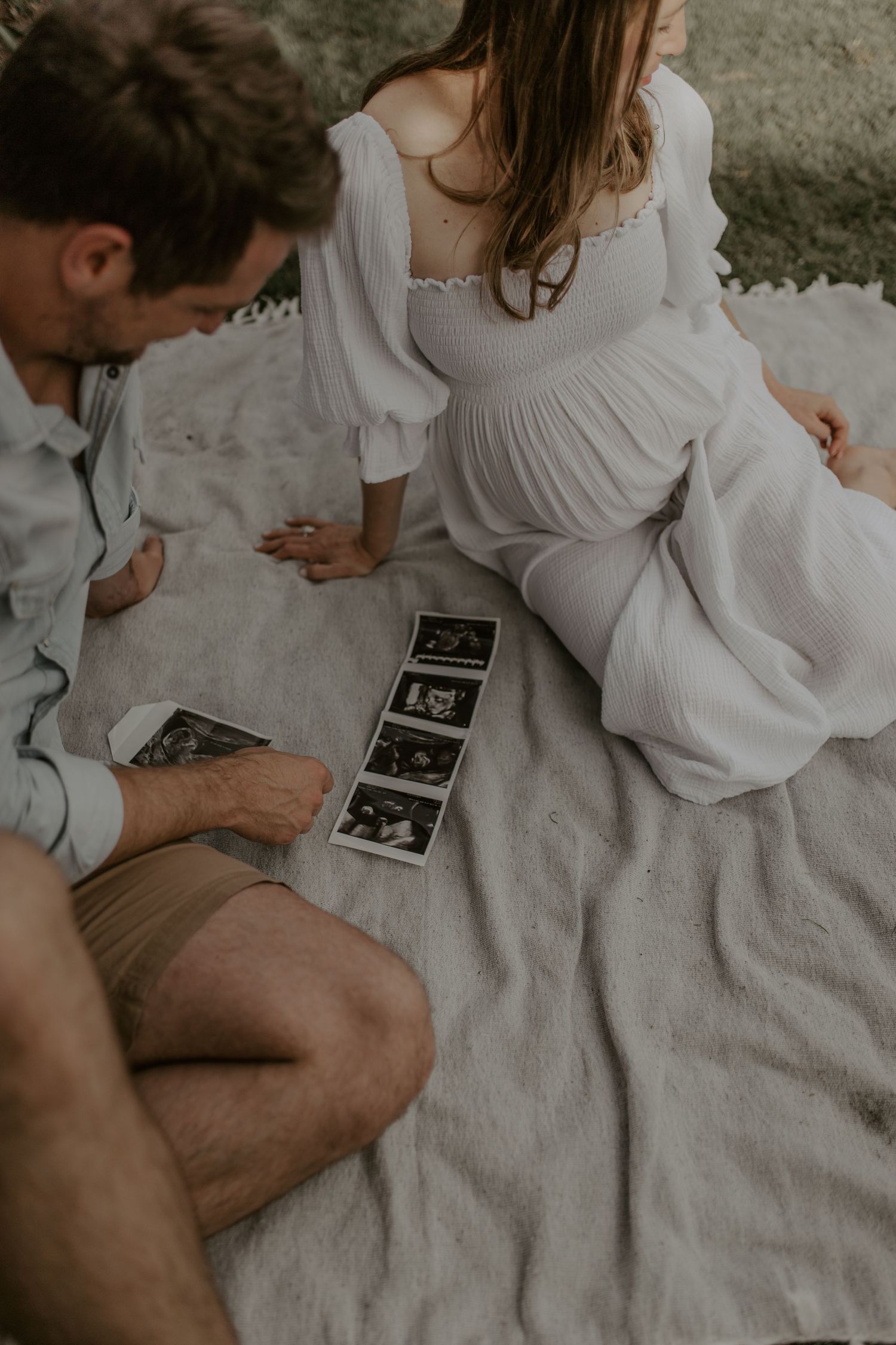 Lifestyle maternity photography in Cape Town homes