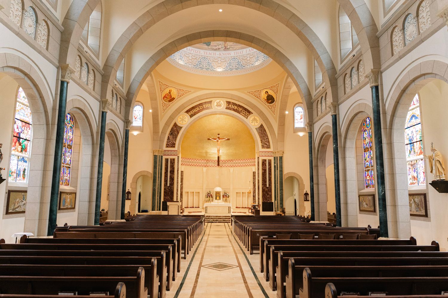 Knoxville baptism photographer capturing baptism ceremony