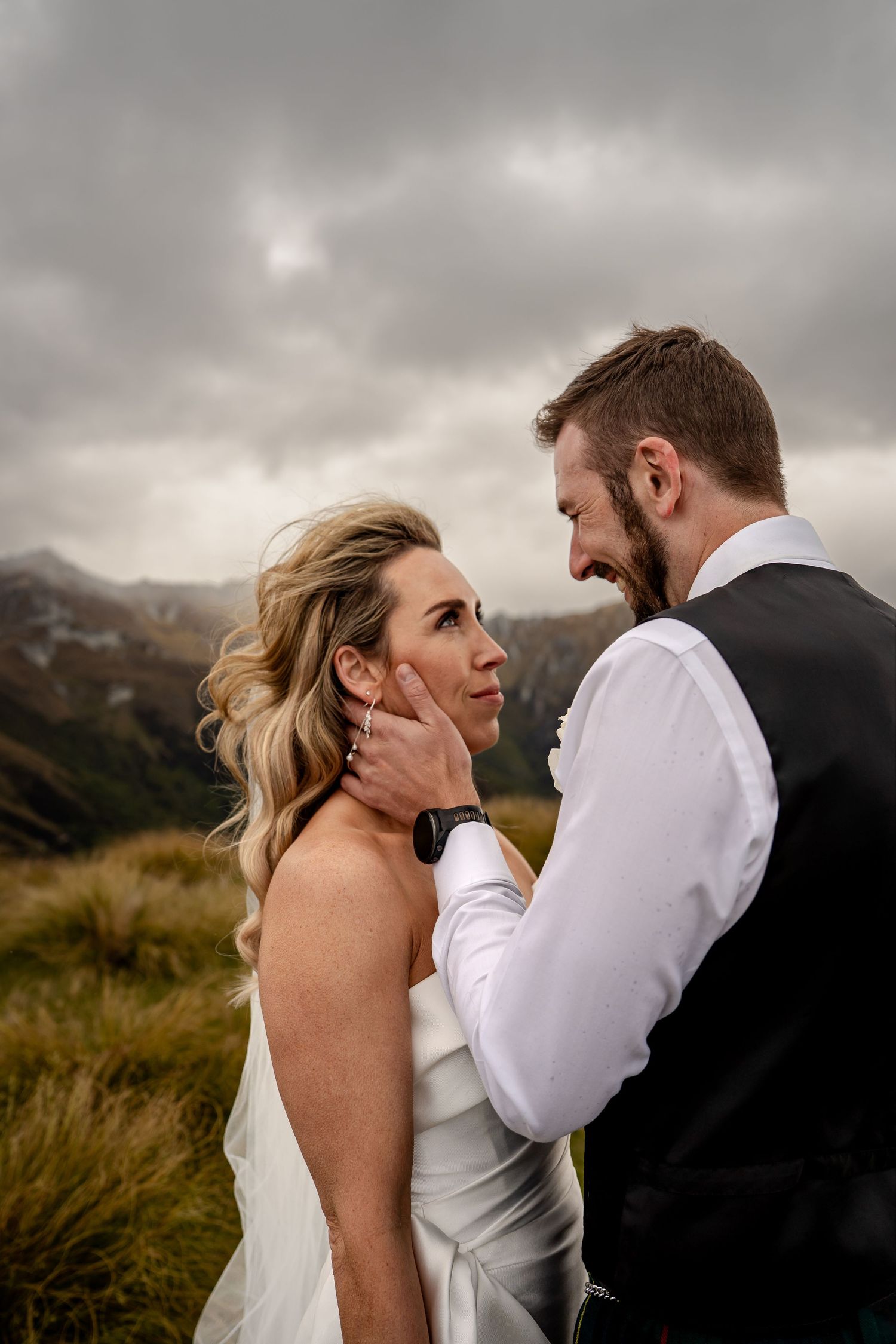 Bride and Groom portrait in mountains, Queenstown New Zealand.