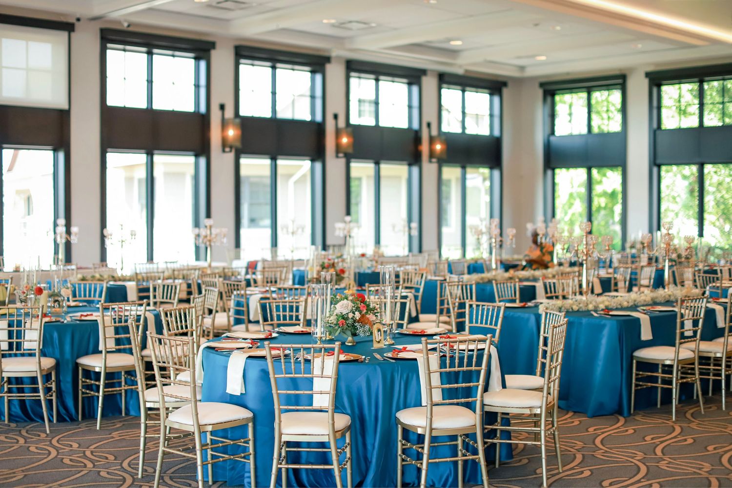 WEDDING PHOTOGRAPHER & EVENT STYLIST IN STAUNTON VA