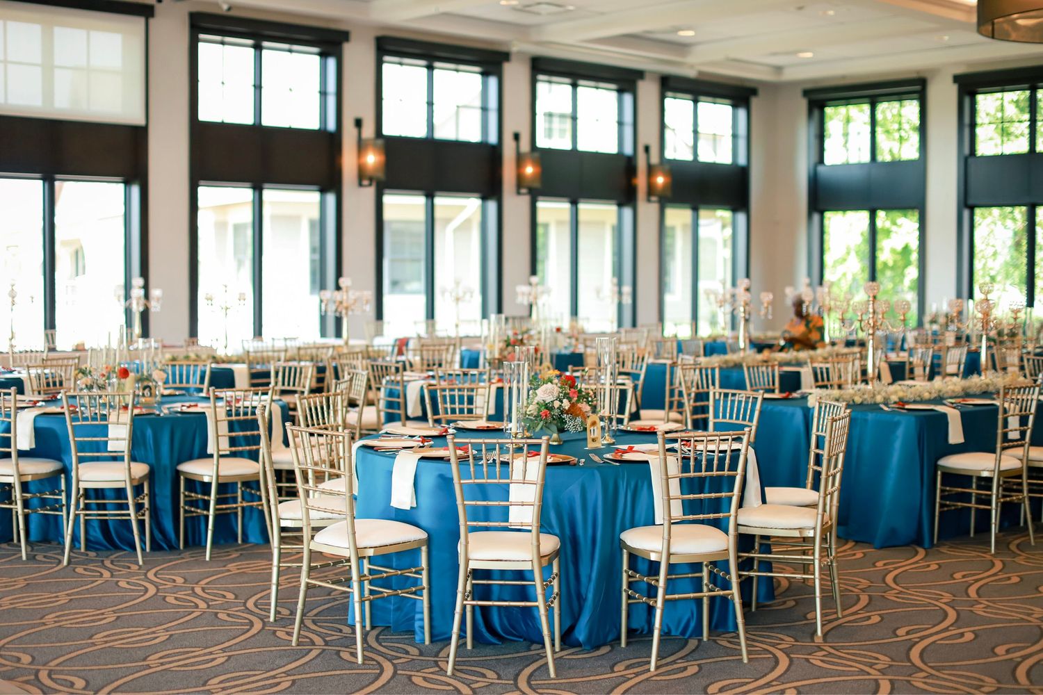 WEDDING PHOTOGRAPHER & EVENT STYLIST IN STAUNTON VA