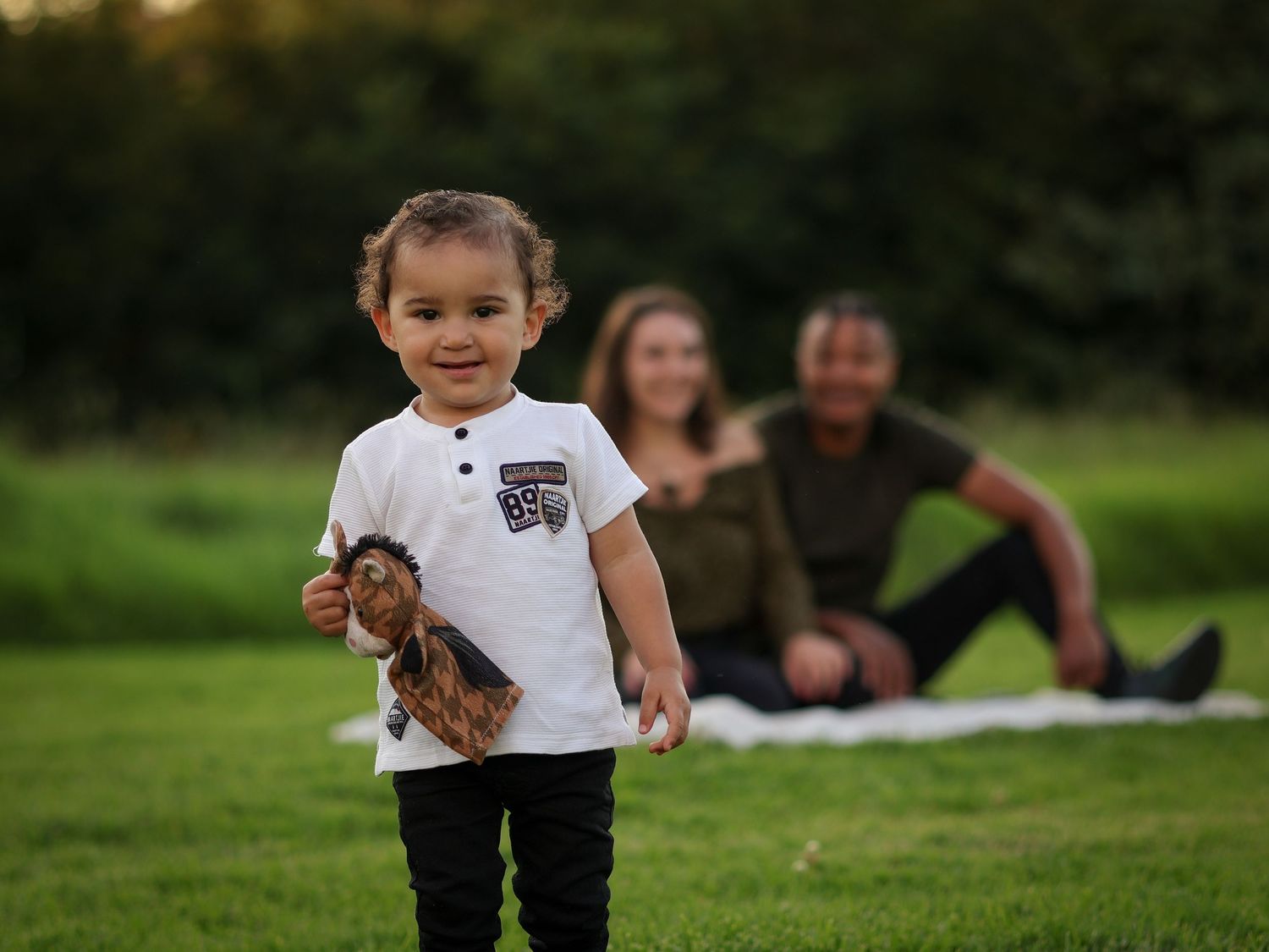 family photos, family photoshoot, family photographer, family photography
