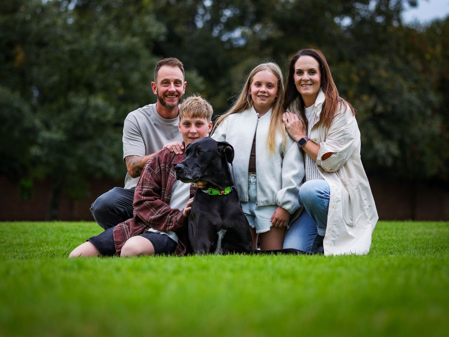 family photos, family photoshoot, family photographer, family photography, portrait photos, lifestyle photos