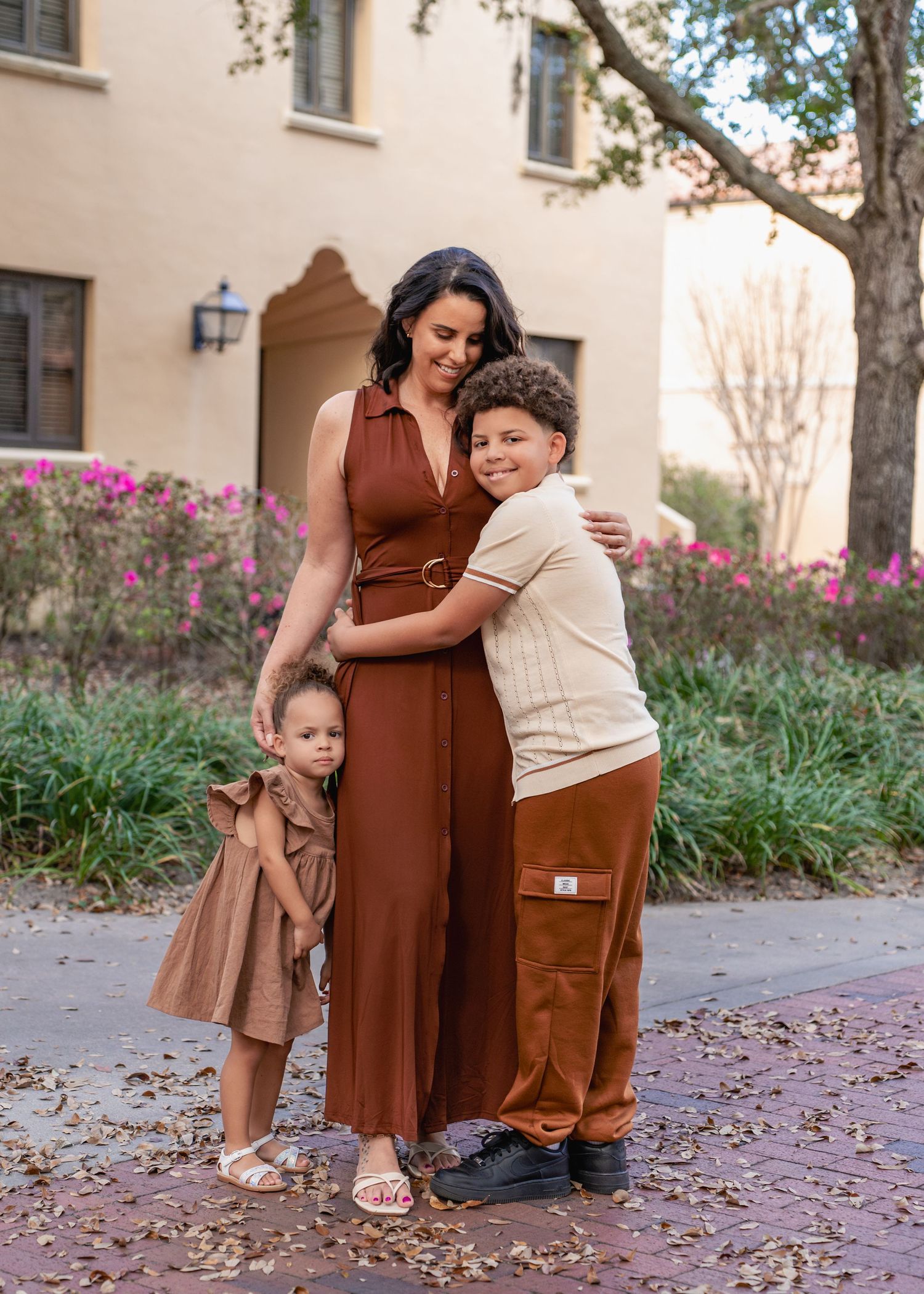 Timeless portraits of a mother and her children captured at Rollins College.