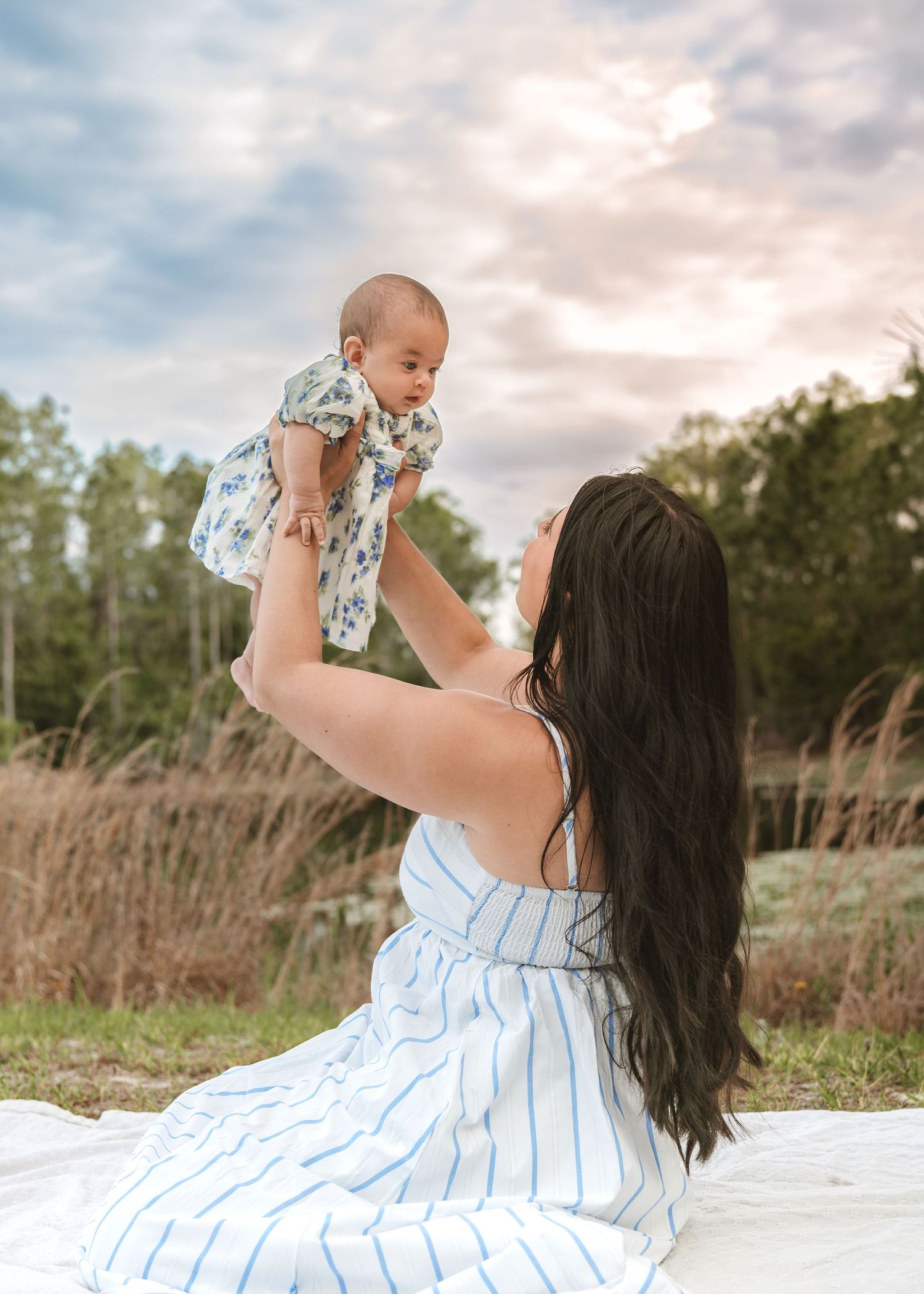 Mom and baby motherhood photography portraits in St. Cloud Florida