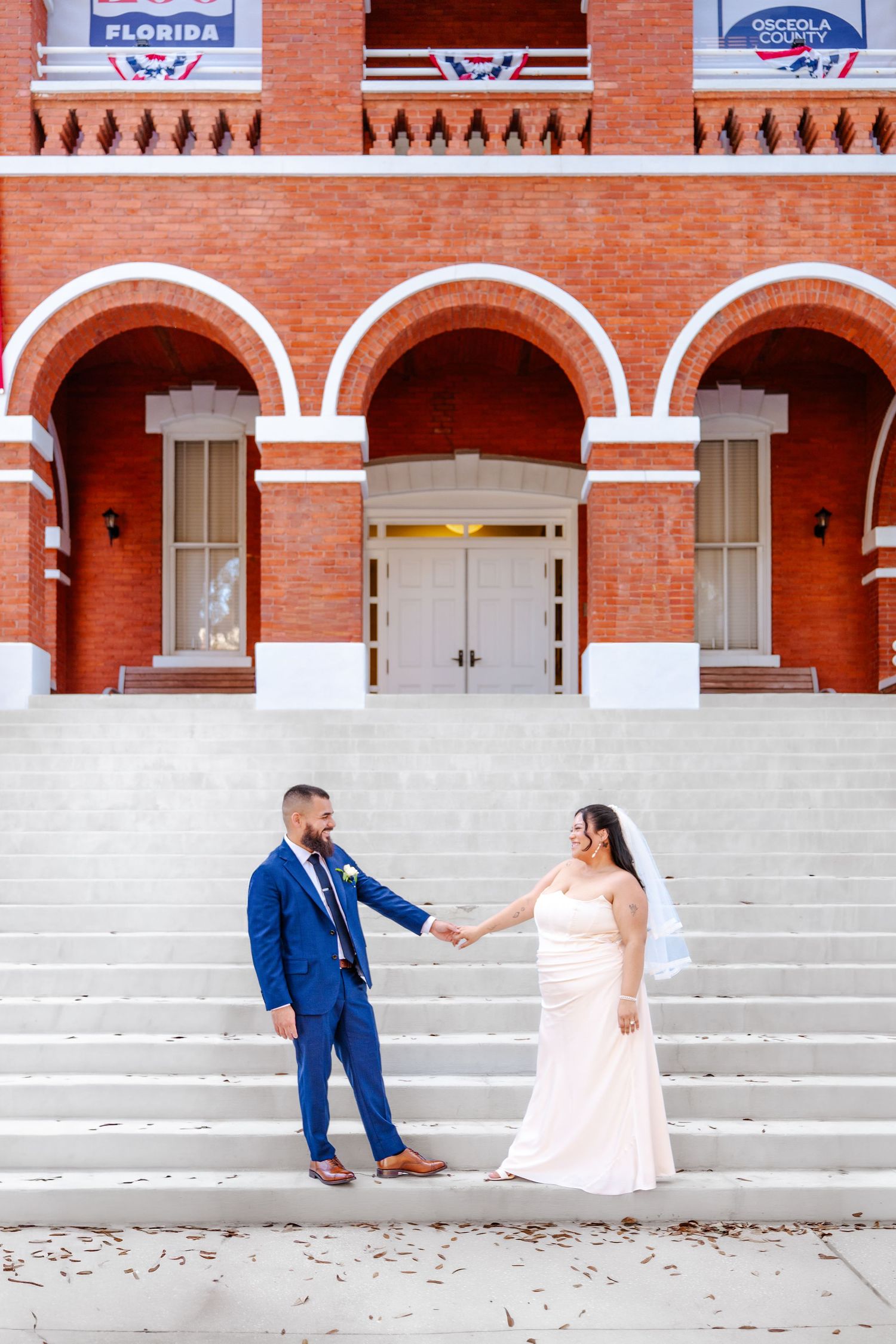 Osceola County Courthouse Wedding Photography - Erin Laine Photography
