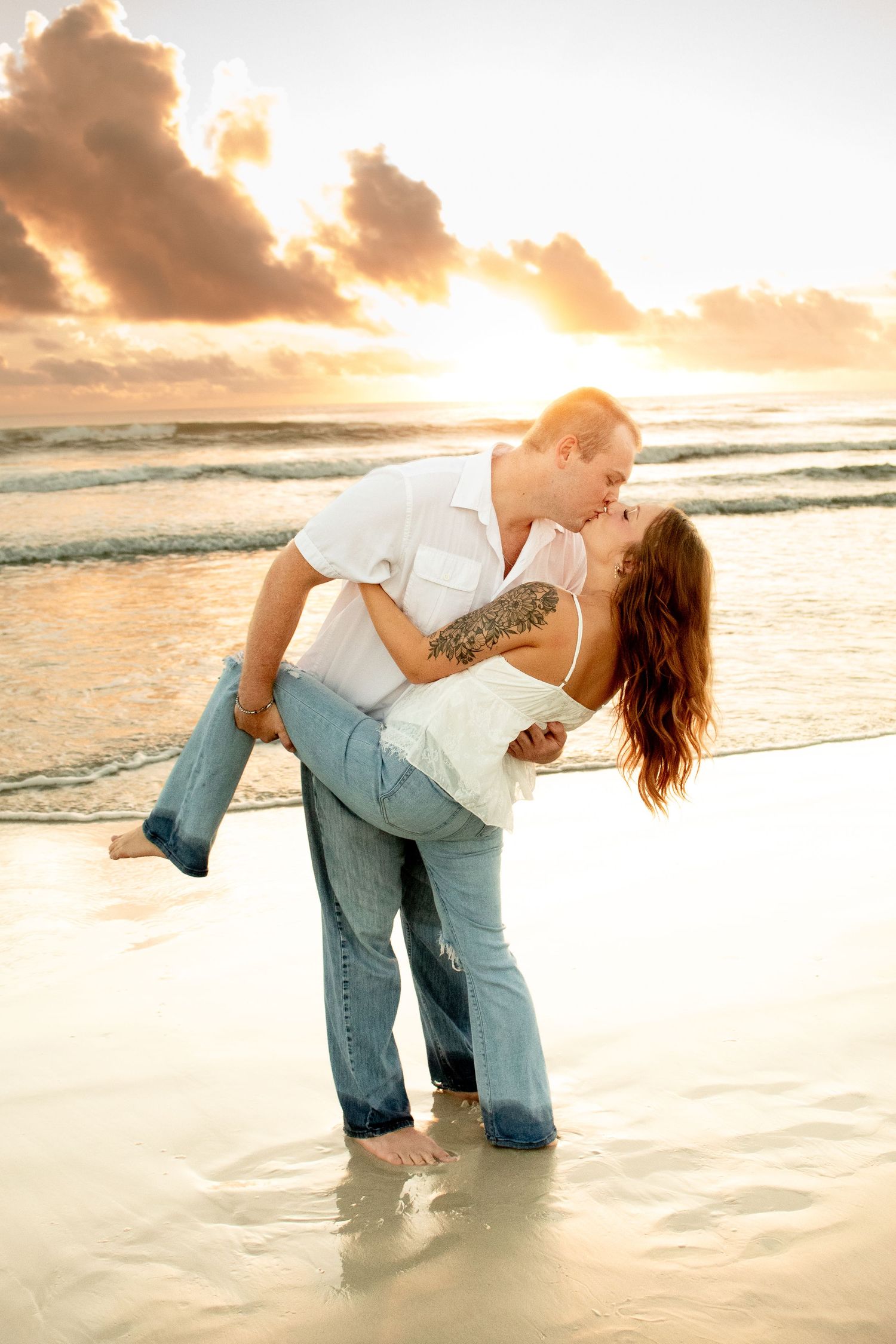 Central Florida couples photographer specializing in romantic portraits, natural posing, and authentic moments that tell your love story.
