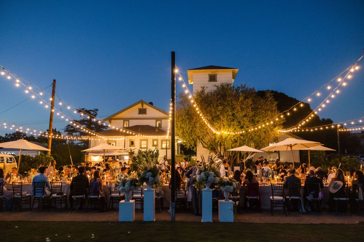 Best San Diego Wedding Photographer - Outdoor reception