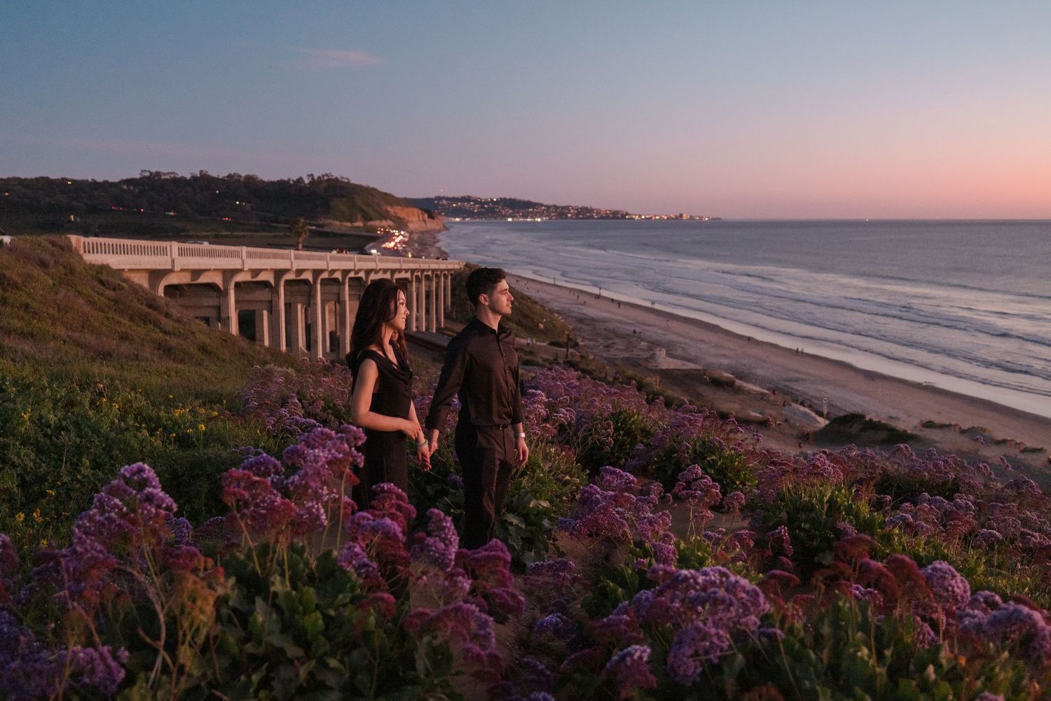 San Diego wedding photographer - Engagement Beach Photoshoot