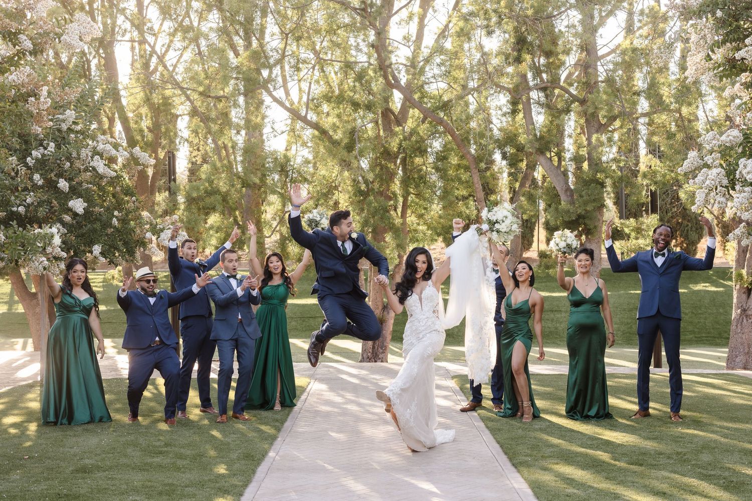 Best San Diego Wedding Photographer - Wedding Party Poses