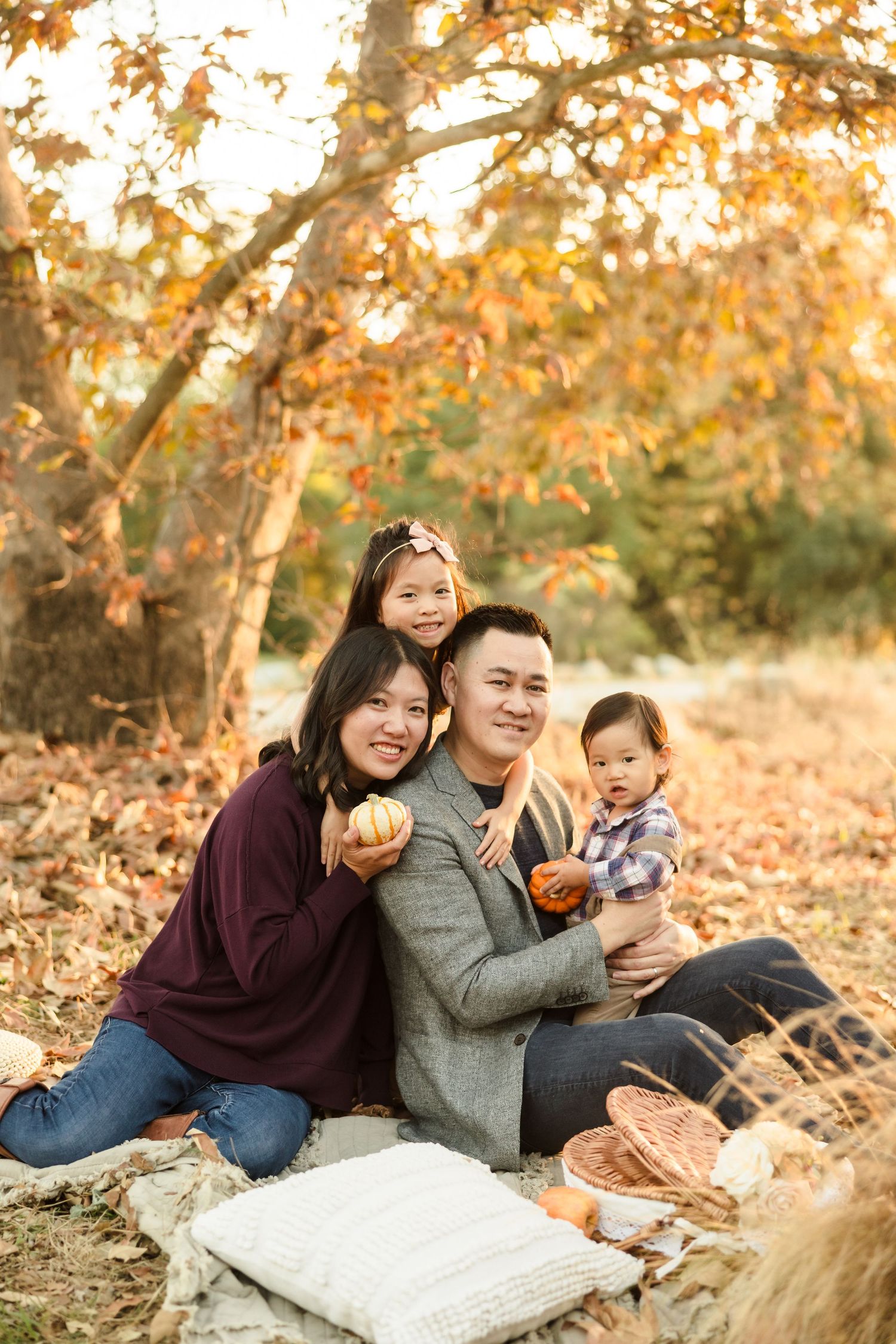 San Diego Fall Mini Session Photographer - Autumn Picnic